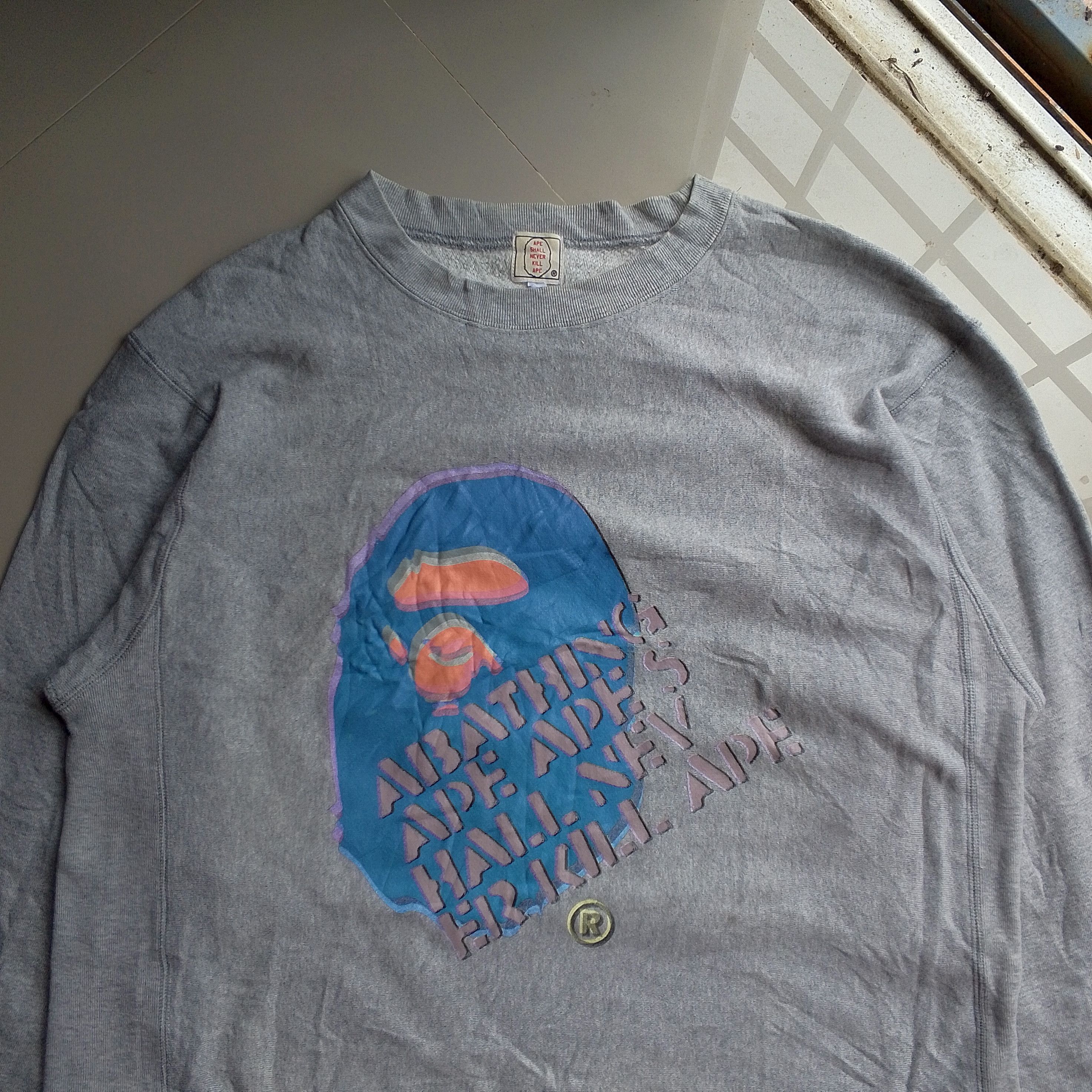 Vintage A Bathing Ape Ape Shall Never Kill Apes Sweatshirt Size US M / EU 48-50 / 2 - 2 Thumbnail