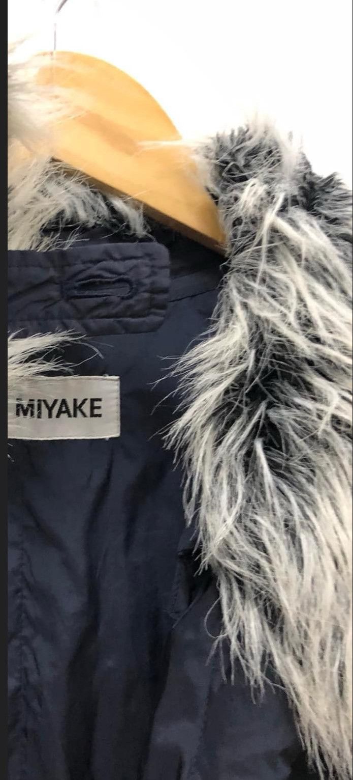 Issey Miyake ISSEY MIYAKE Faux Fur Collar Detachable Down Jacket Black Size L / US 10 / IT 46 - 4 Thumbnail