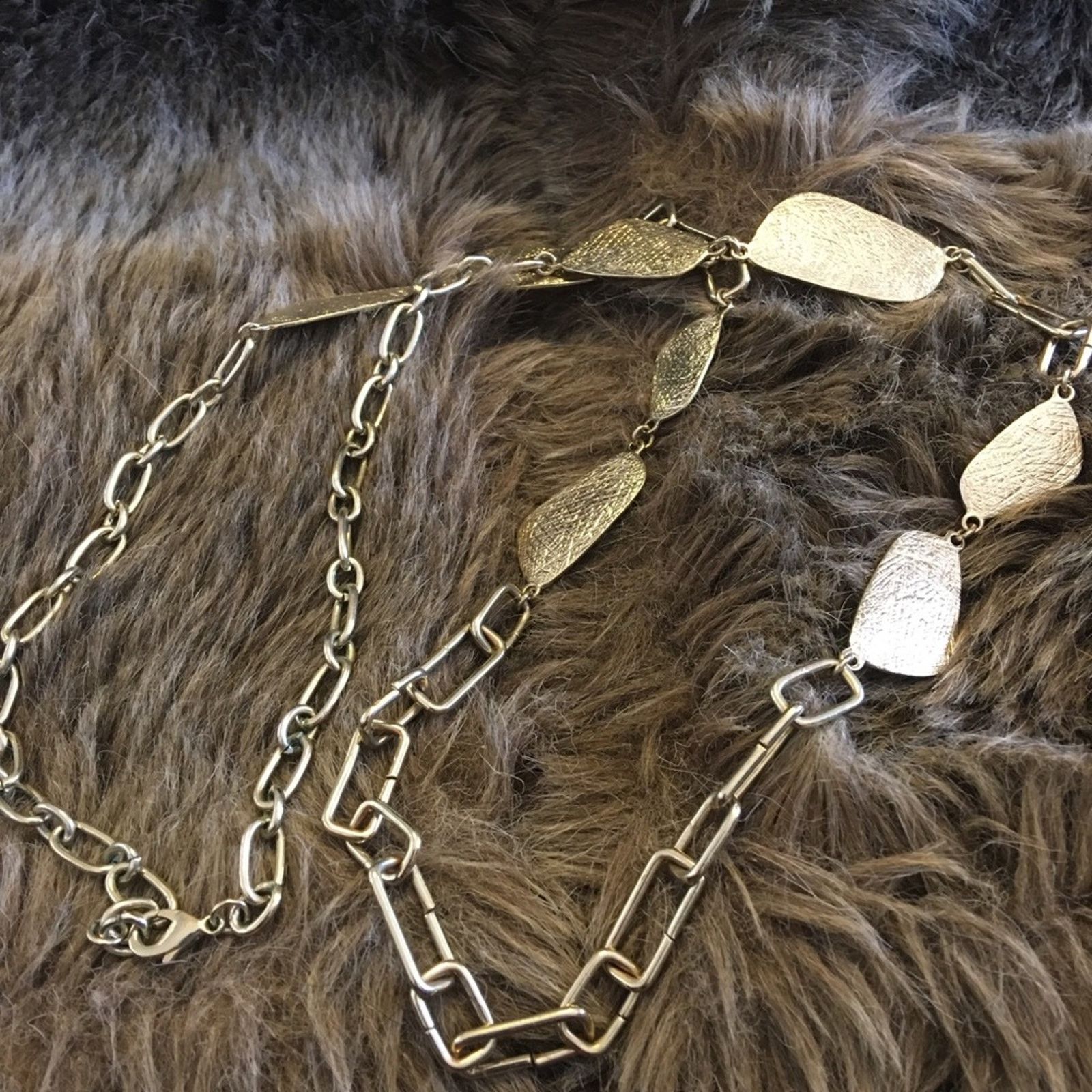 Vintage Vintage 90s gold tone textured disc chain necklace Size ONE SIZE - 7 Thumbnail