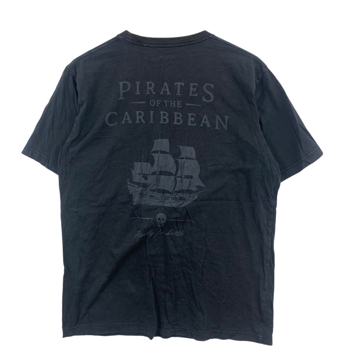Uniqlo UNIQLO x PIRATES OF THE CARIBBEAN Movie Film Tee Shirt Top Size US XL / EU 56 / 4 - 7 Thumbnail