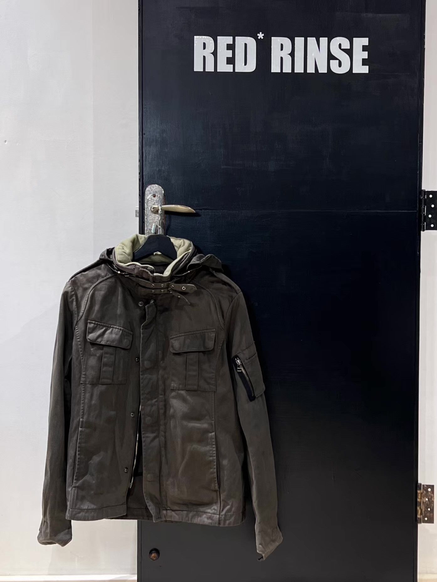 Carhartt 90s Military Strap Bomber Jacket Q13 Size US L / EU 52-54 / 3 - 1 Thumbnail