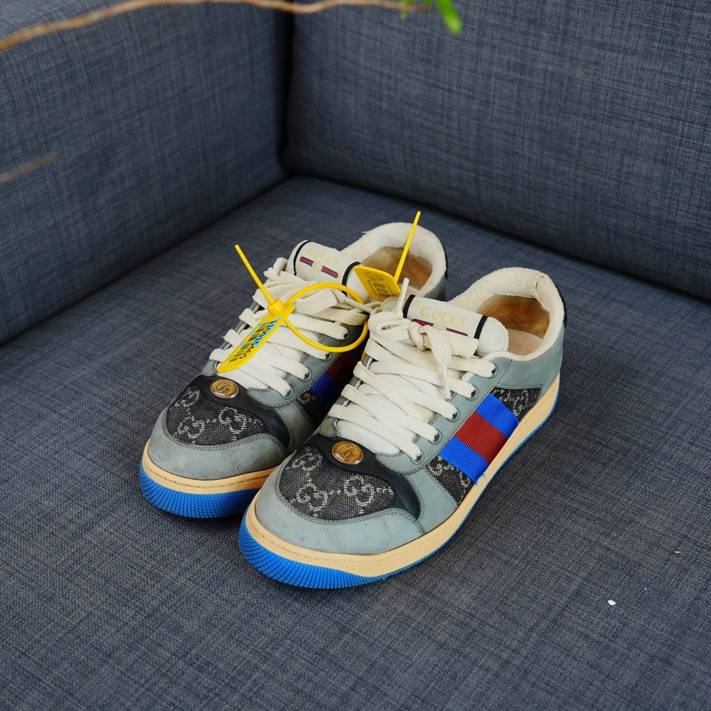 Gucci Gucci Distressed Multi Lowtop Sneakers 7.5 Men Size US 7.5 / EU 40-41 - 1 Thumbnail