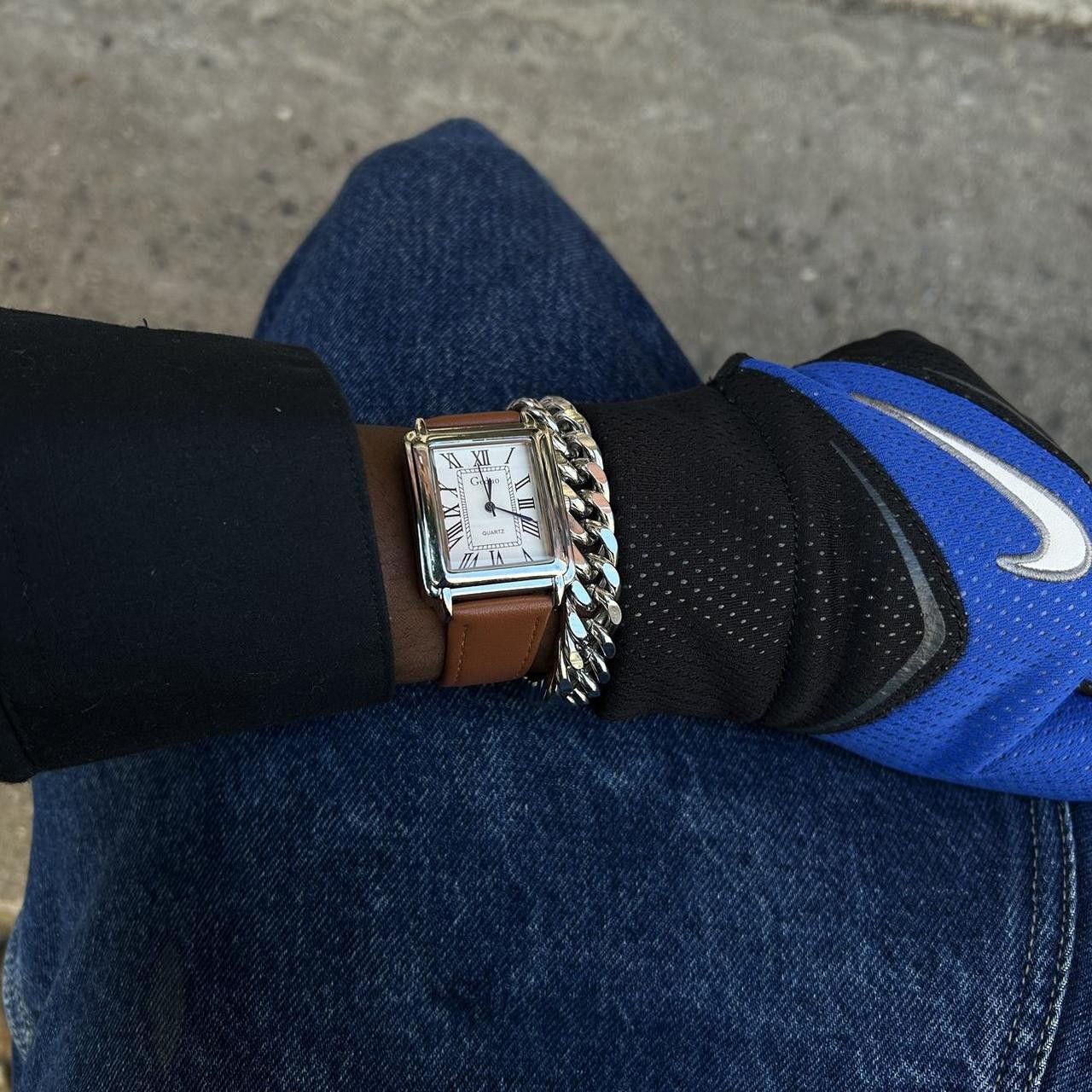 Japanese Brand × Vintage Vintage 2000s Style Rectangular Quartz “Tank” Leather Watch Size ONE SIZE - 2 Thumbnail
