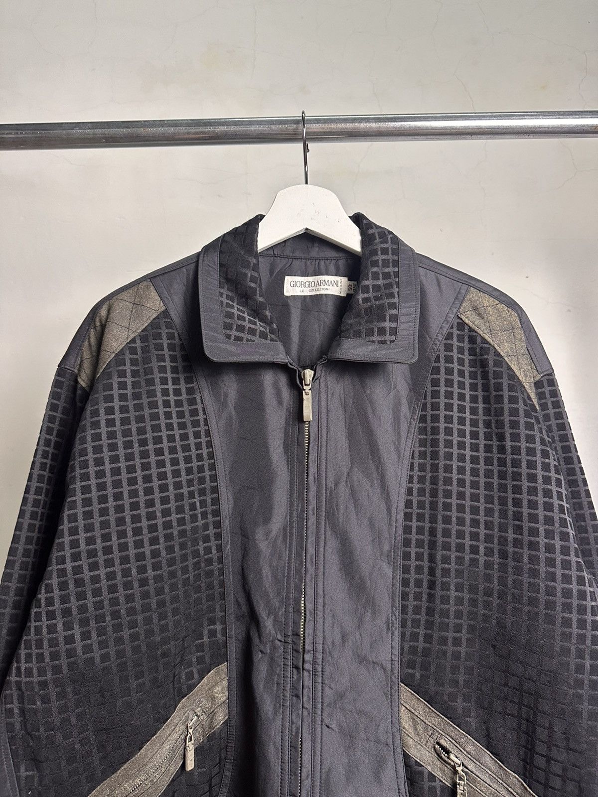 Giorgio Armani Vintage Giorgio Armani Le Collezioni Tonal Grid Zip Jacket Size US L / EU 52-54 / 3 - 2 Thumbnail