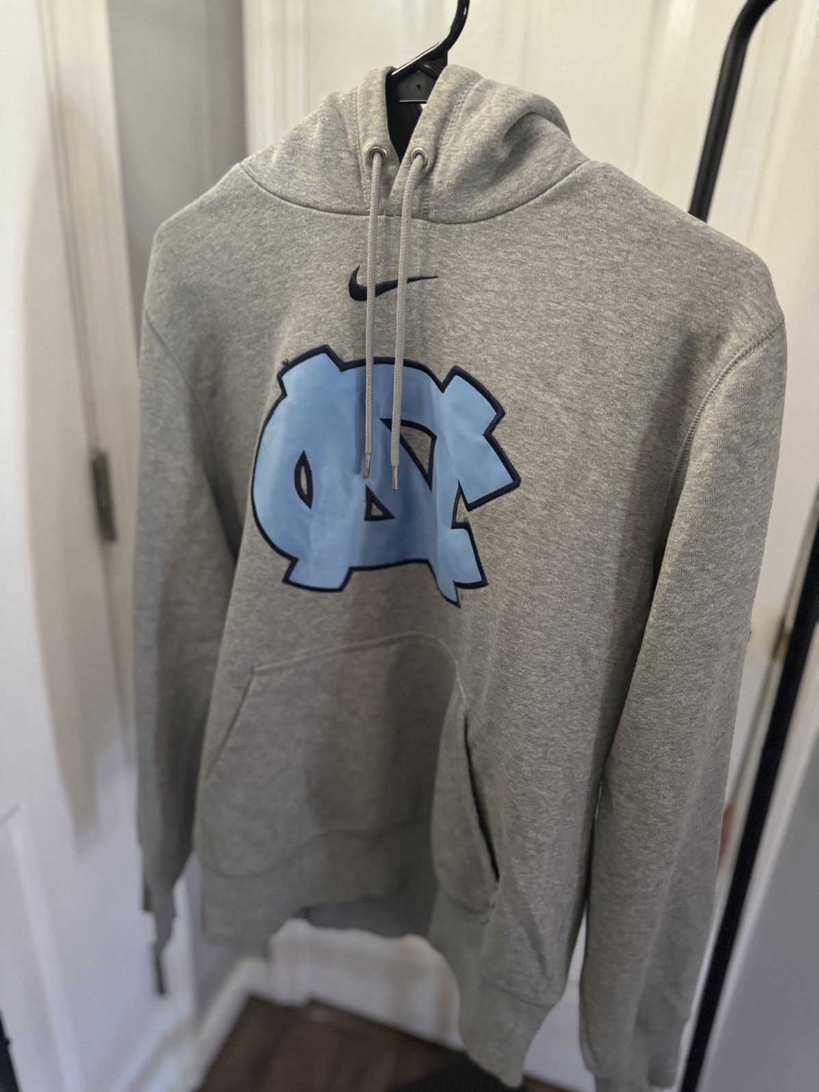 Nike × Vintage Vintage Nike North Carolina hoodie Size US M / EU 48-50 / 2 - 7 Thumbnail
