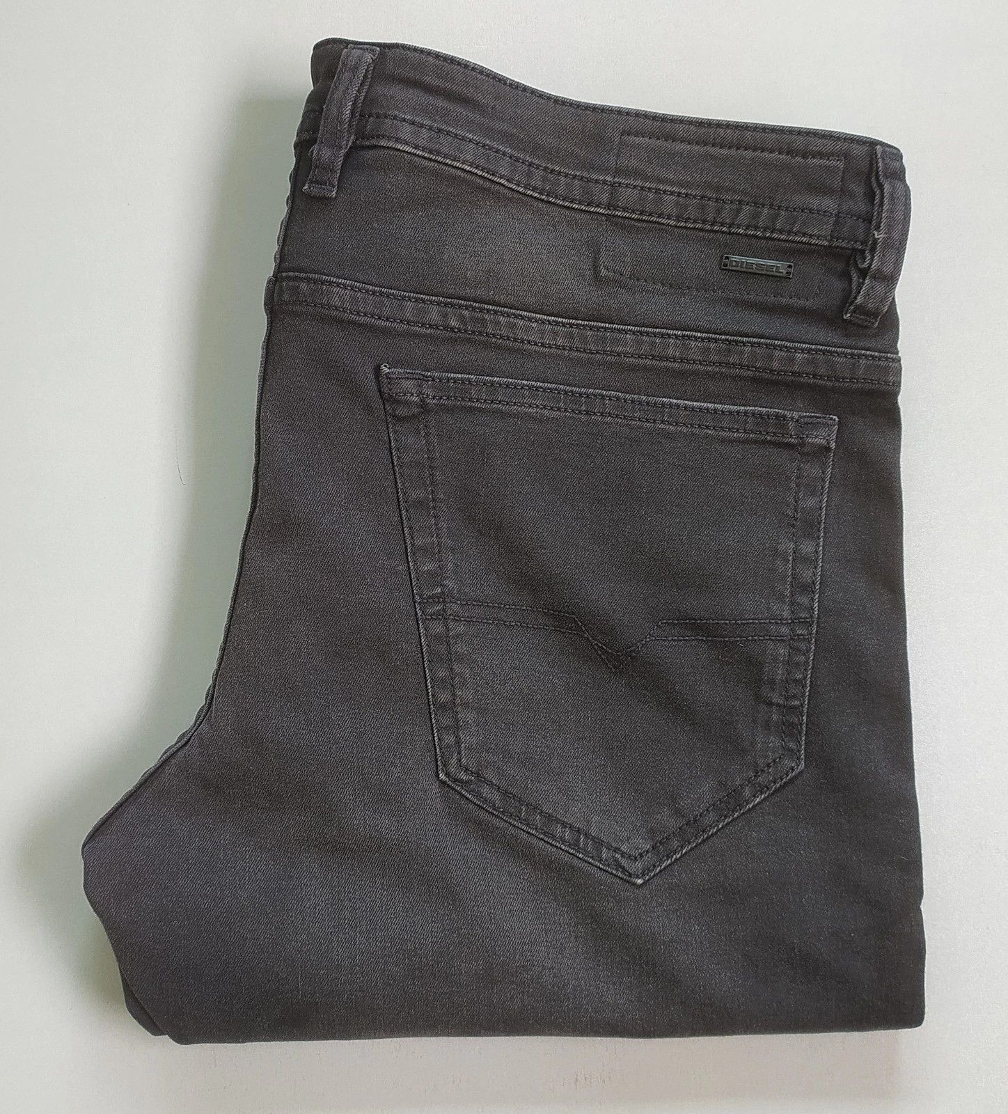Diesel Diesel THOMMER-C L.32 MENS JEANS T/9613 Size US 36 / EU 52 - 1 Thumbnail