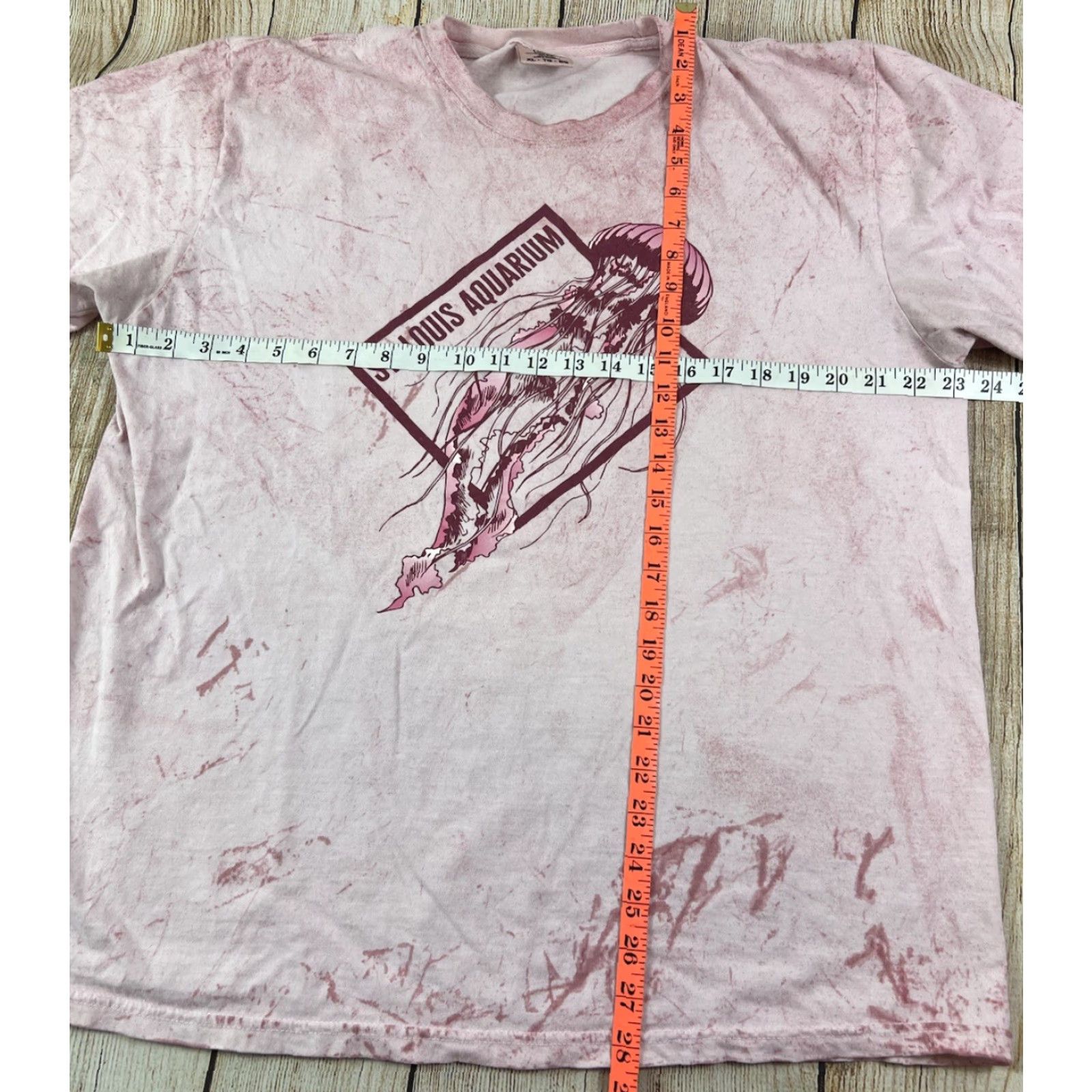 Comfort Colors **Comfort Colors St Louis Aquarium Pink XL T-Shirt** User: Comfort Colors St Louis Aquarium Pink XL T-Shirt Size US XL / EU 56 / 4 - 3 Thumbnail