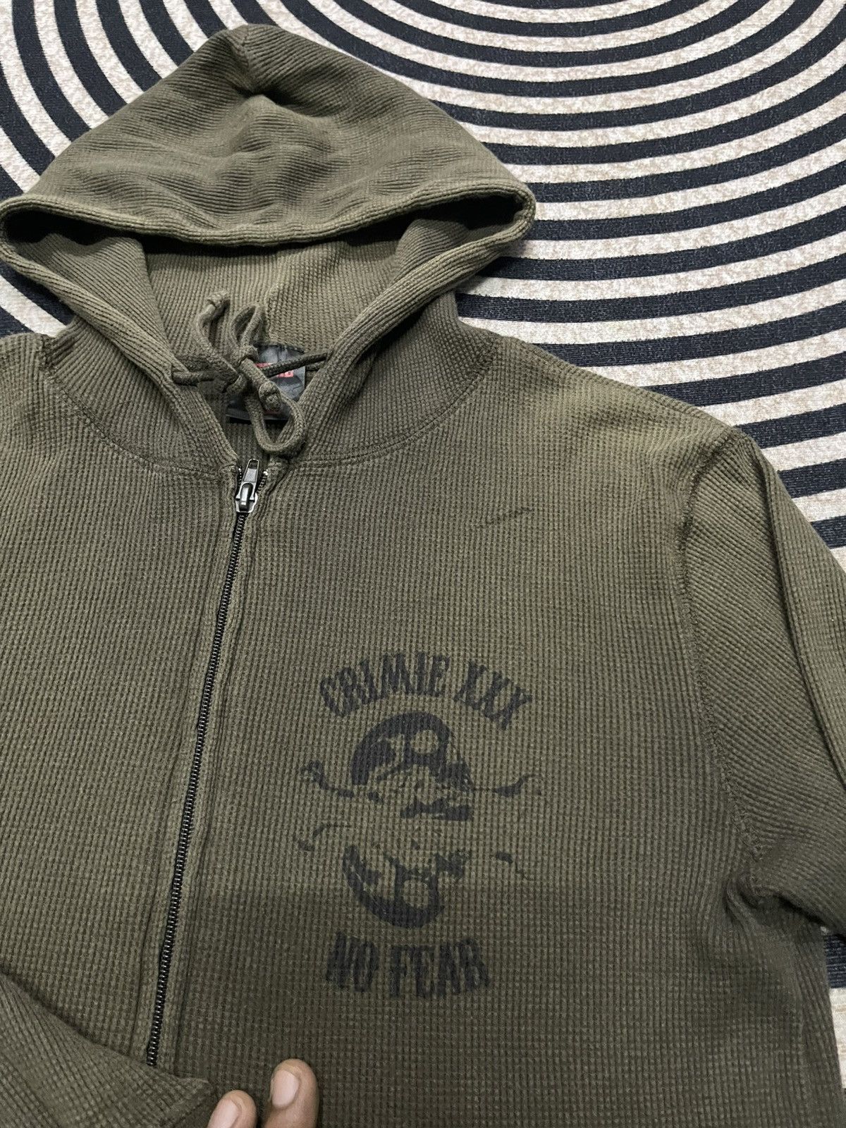 If Six Was Nine 2000s IFSIXWASNINE STYLE SKULL BONES BRAND CRIMIE SUN FADED Size US S / EU 44-46 / 1 - 9 Thumbnail