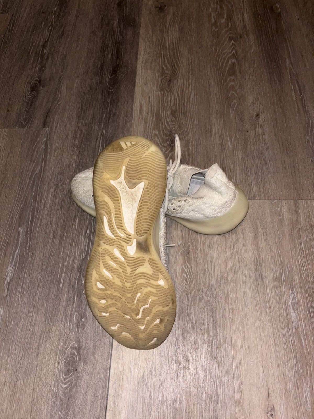 Adidas × Yeezy yeezy boost 380 calcite glow Size US 10.5 / EU 43-44 - 4 Thumbnail