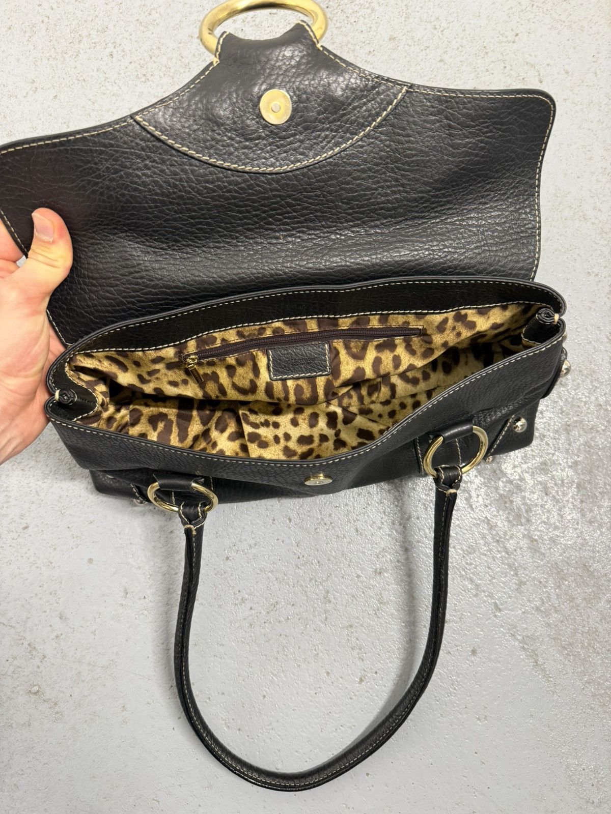Dolce & Gabbana Dolce & Gabbana Leather Metal Rivets Handbag Size ONE SIZE - 12 Thumbnail