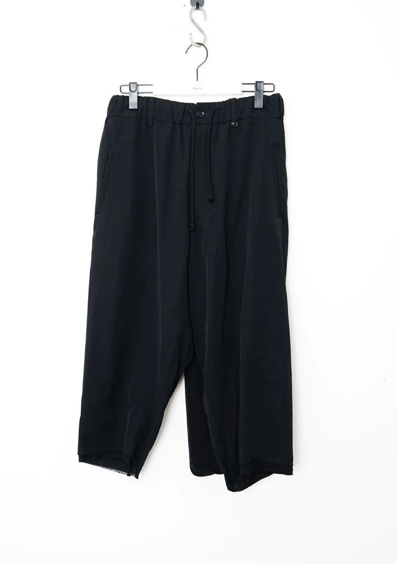 Yohji Yamamoto Yohji Yamamoto Black Wide-Leg Pants by Yohji Yamamoto Size 24" / US 00 / IT 34 - 2 Thumbnail