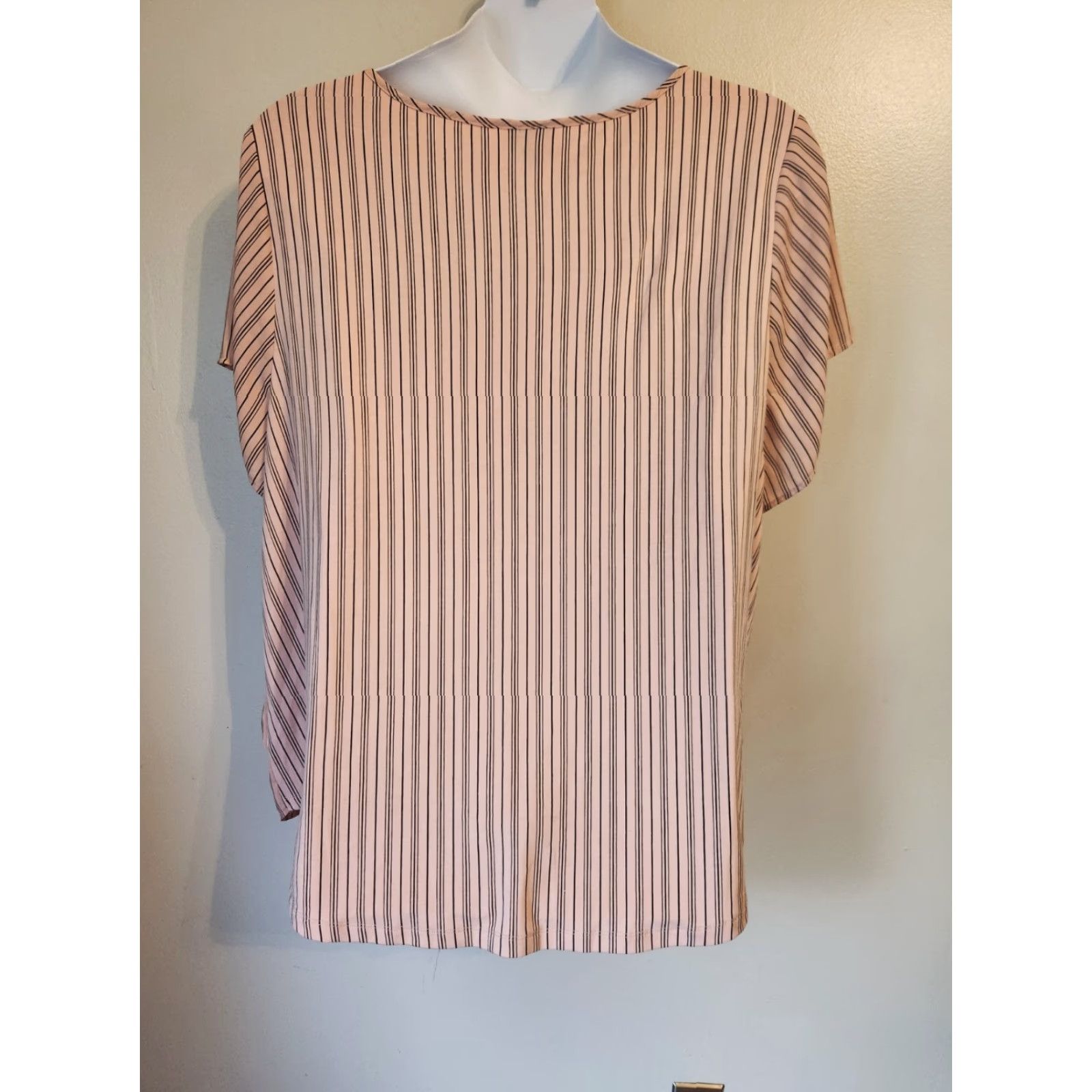 Torrid Torrid Blouse Shirt 4X Pink Black Stripe Pockets Short Sleeve Scoop Neck Casual Womens Plus Size Size XXL / US 16-18 / IT 52-54 - 5 Thumbnail