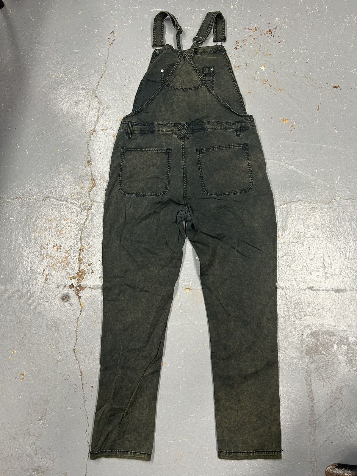 Bdg × Vintage Crazy Y2K Essential Green BDG Overalls Acid Wash Medium Size US 36 / EU 52 - 2 Thumbnail