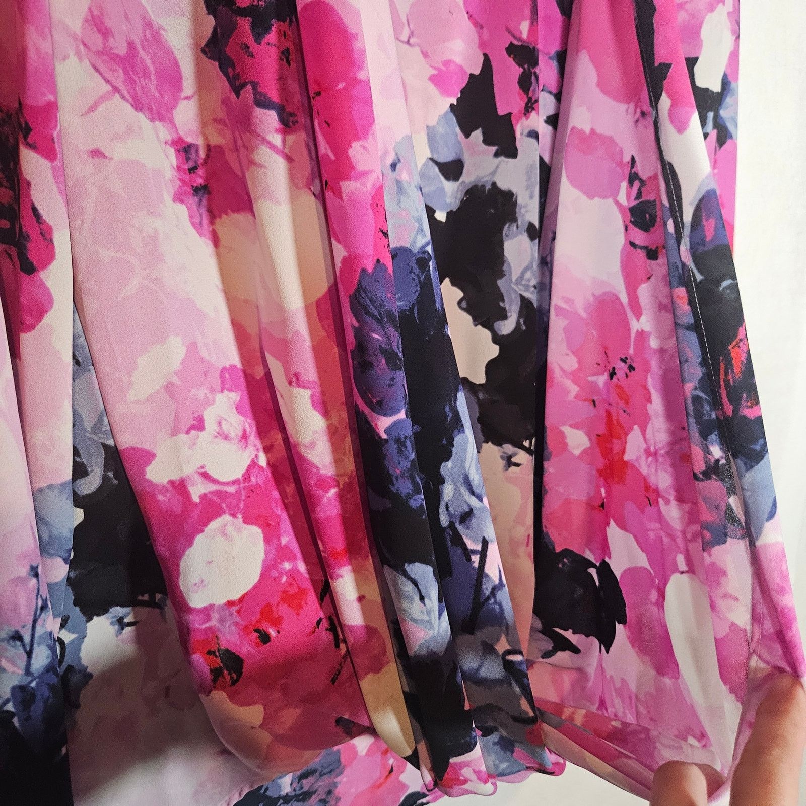 Alfani Alfani Pink Floral Layered Long Sleeve Blouse Size M / US 6-8 / IT 42-44 - 3 Thumbnail