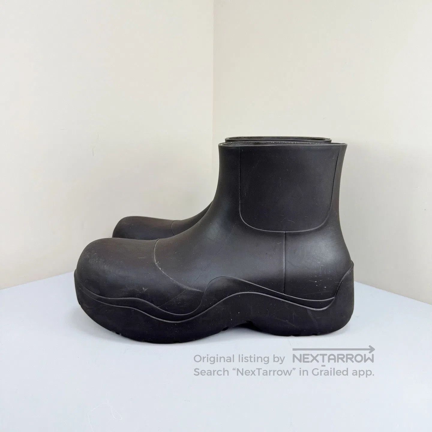 Bottega Veneta Bottega Veneta Brown Rubber Rain Boots. Size US 8 / EU 41 - 1 Thumbnail