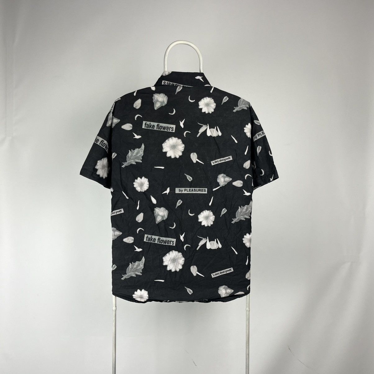 Pleasures Pleasures shirt hawaii fake flowers size Medium Size US M / EU 48-50 / 2 - 2 Thumbnail