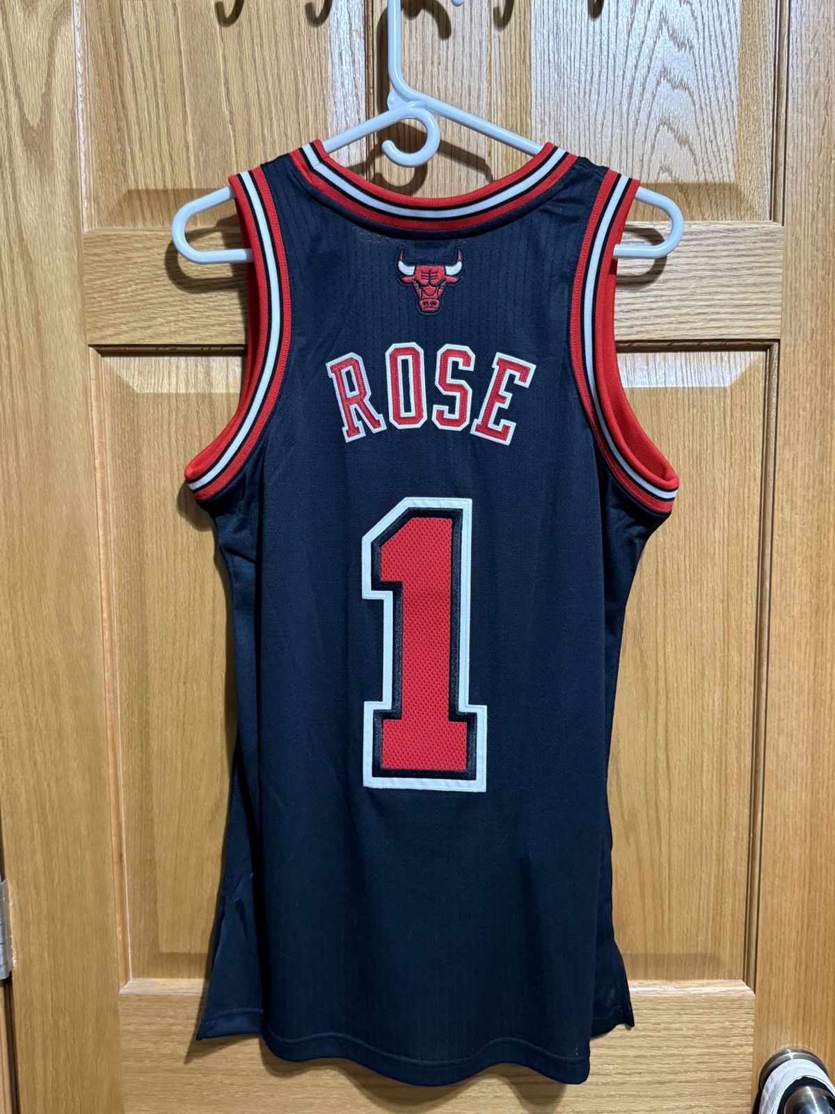 Mitchell & Ness Mitchell and Ness Authentic Derrick Rose Jersey Size US M / EU 48-50 / 2 - 2 Thumbnail