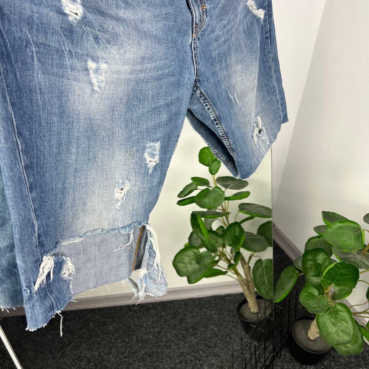 John Galliano Galliano Denim Shorts Y2k Jeans Distressed Baggy Size US 34 / EU 50 - 3 Thumbnail