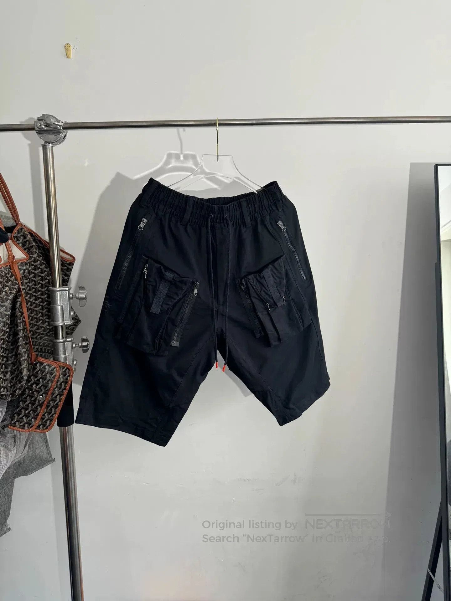 Nike ACG Nike LAB ACG Cargo Pocket Shorts. Size US 26 / EU 42 - 1 Thumbnail