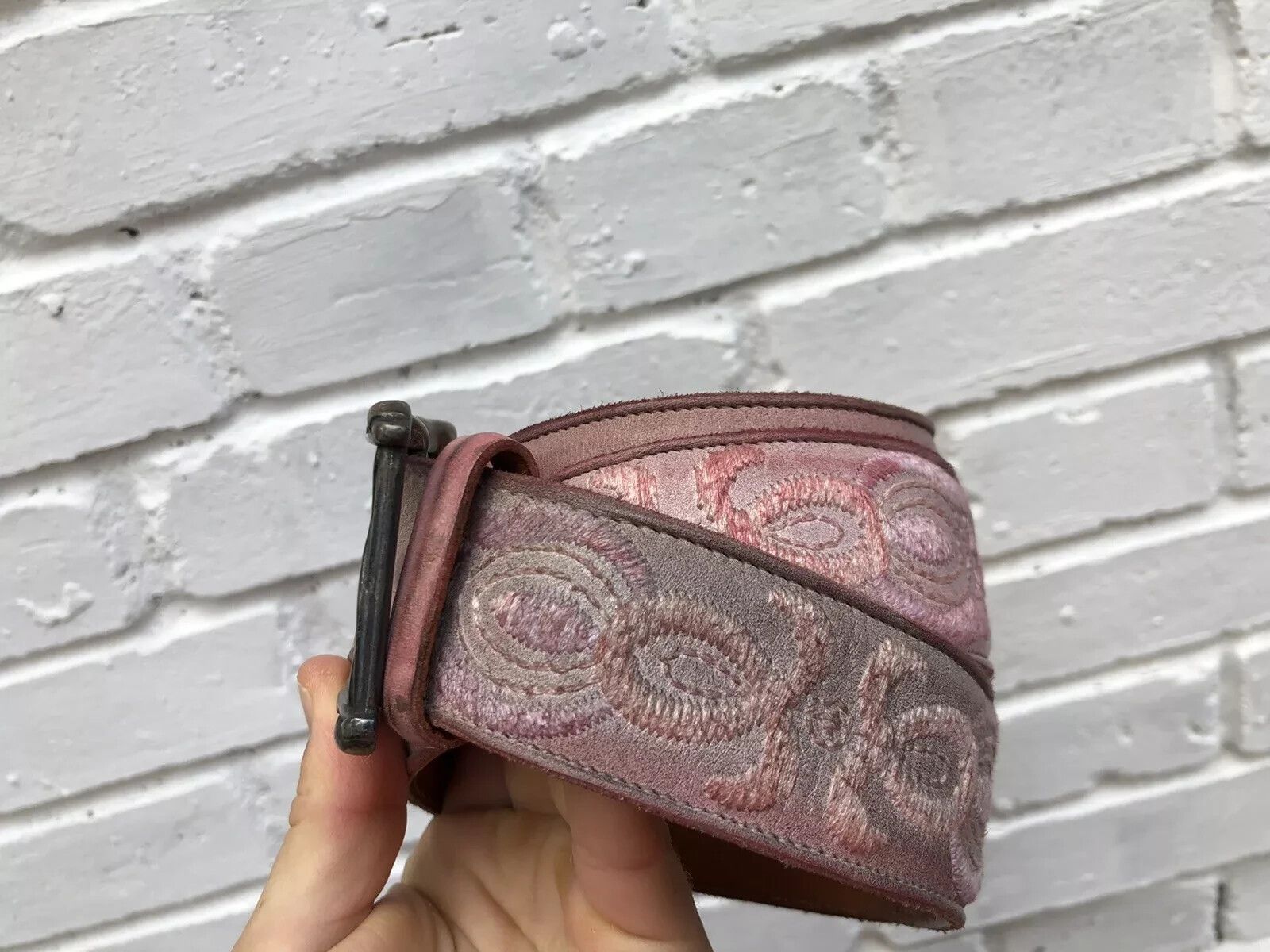 Vintage REPTILE'S HOUSE GENUINE LEATHER BELT FLORAL RARE PINK 44/80 Size ONE SIZE - 2 Thumbnail