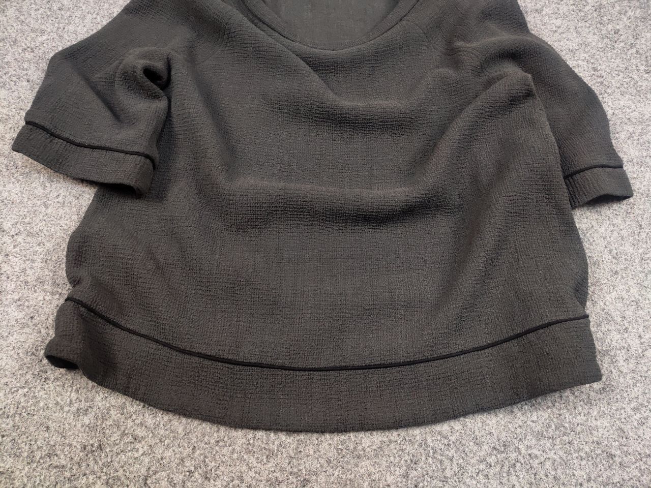 ba&sh Ba&sh Wool Viscose Blend short sleeve Top Sweatshirt Size M / US 6-8 / IT 42-44 - 7 Thumbnail