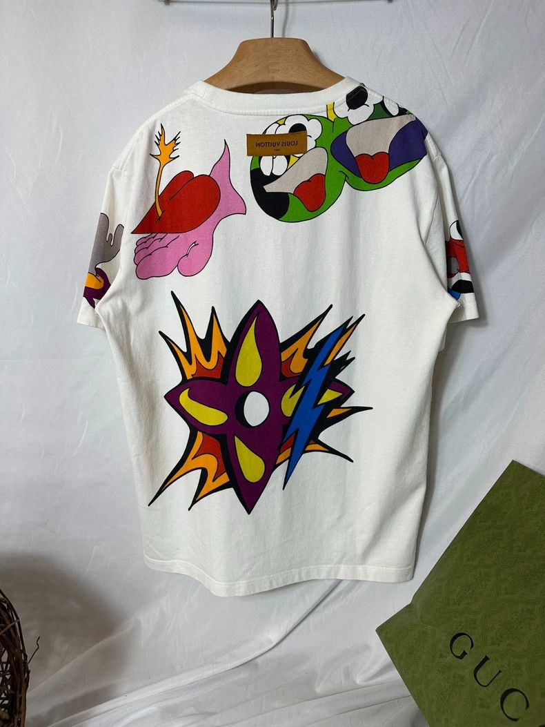 Louis Vuitton Louis Vuitton size 4l Cartoon LOGO printed T shirt with ro Size US M / EU 48-50 / 2 - 2 Thumbnail