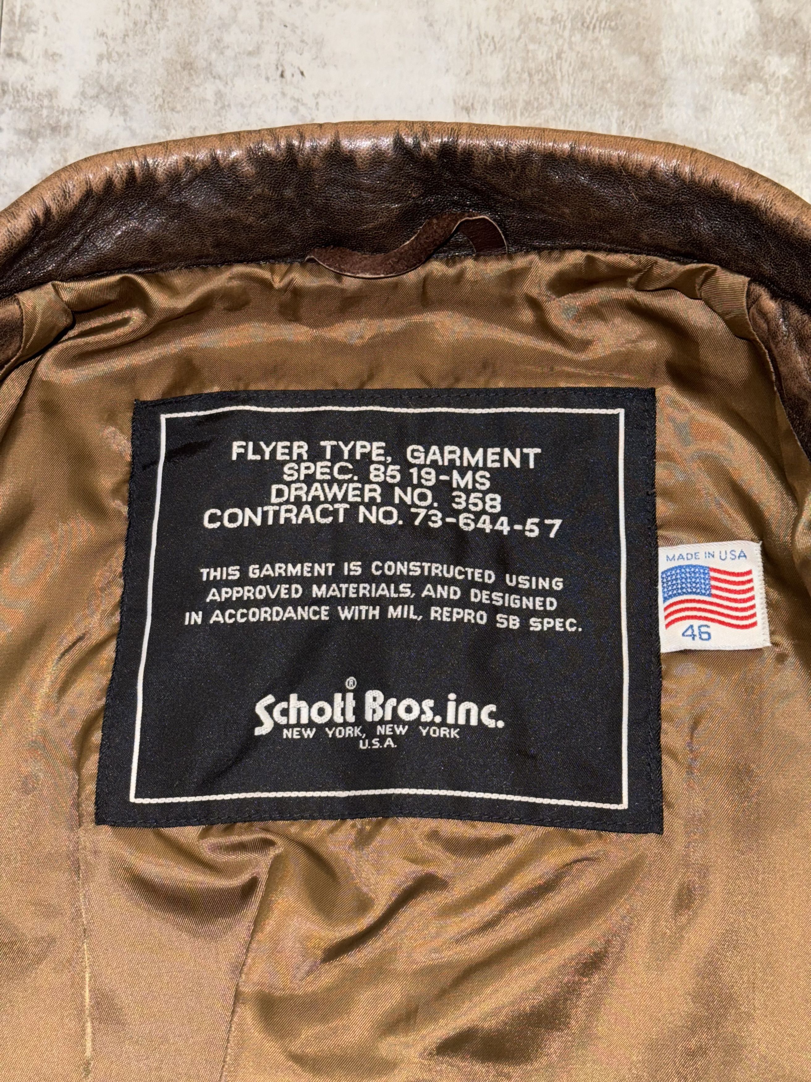 Schott Schott Goatskin aviator Type A-2 mod. 230F, size 46USA Size US L / EU 52-54 / 3 - 19 Thumbnail
