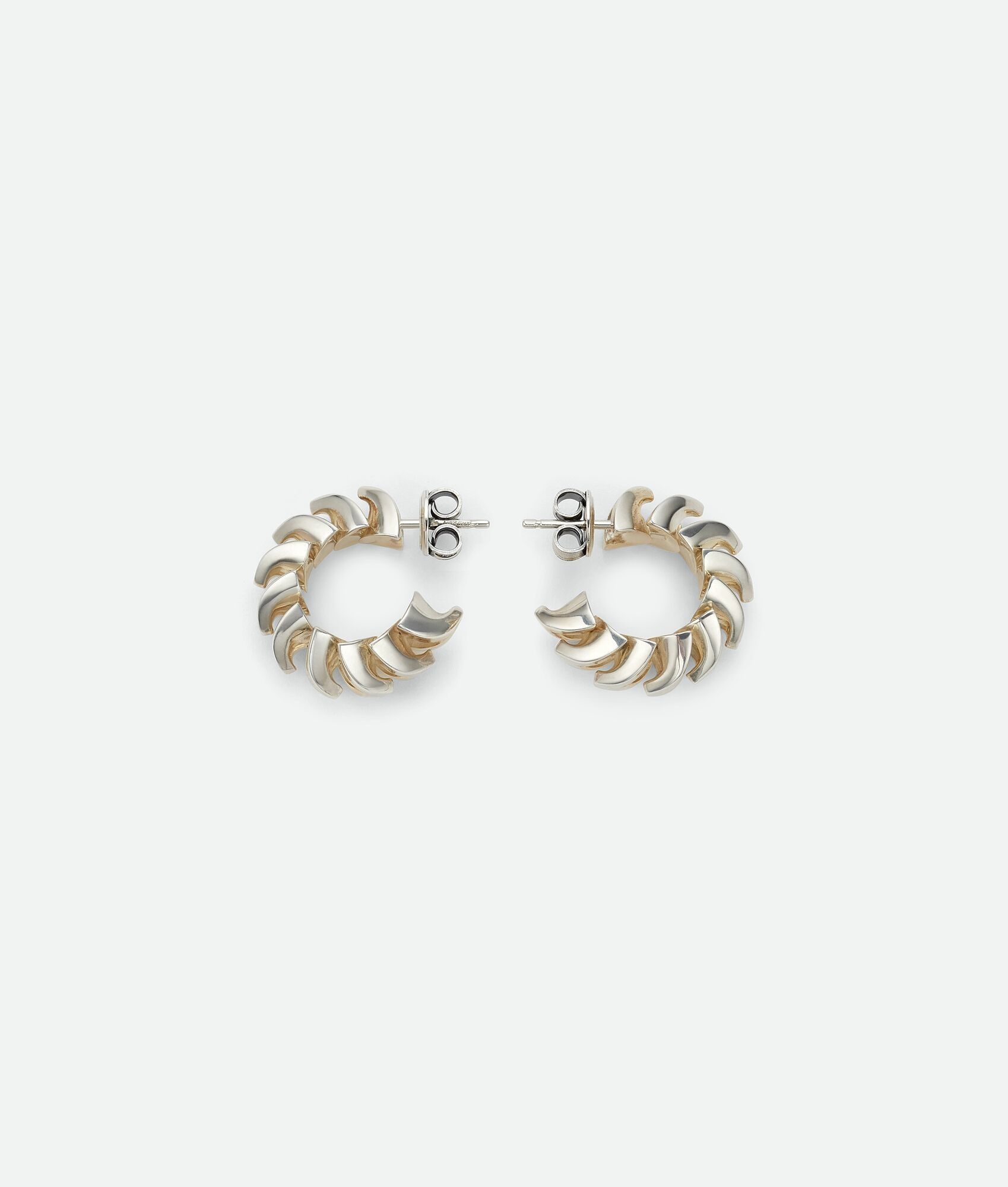 Bottega Veneta o1n1vont0425 Size: OS / Pleat Earrings in Silver Size ONE SIZE - 1 Thumbnail