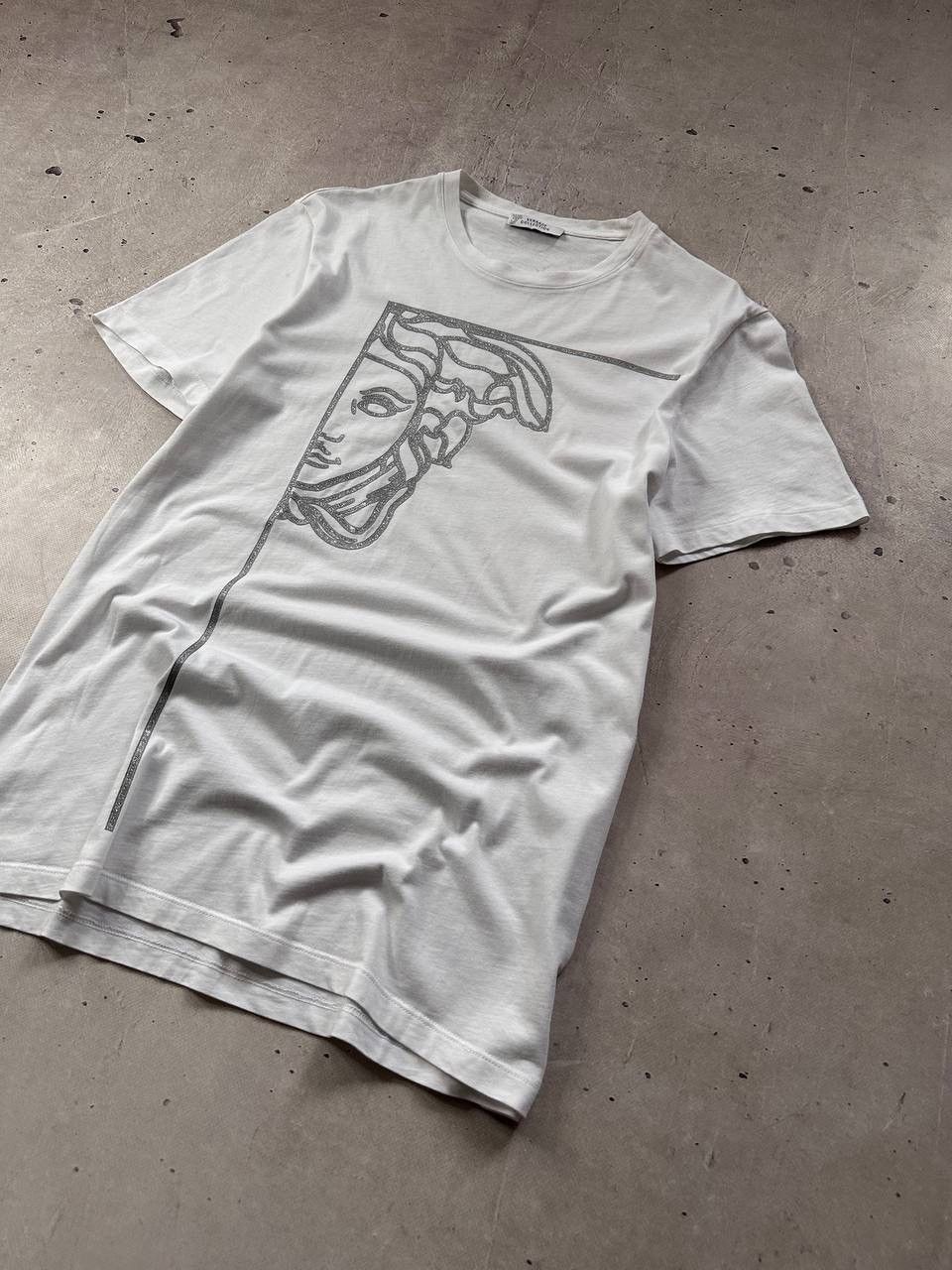 Versace × Versus Versace Versace Art Medusa Logo White Men’s Tee Rare Y2K Size US M / EU 48-50 / 2 - 2 Thumbnail