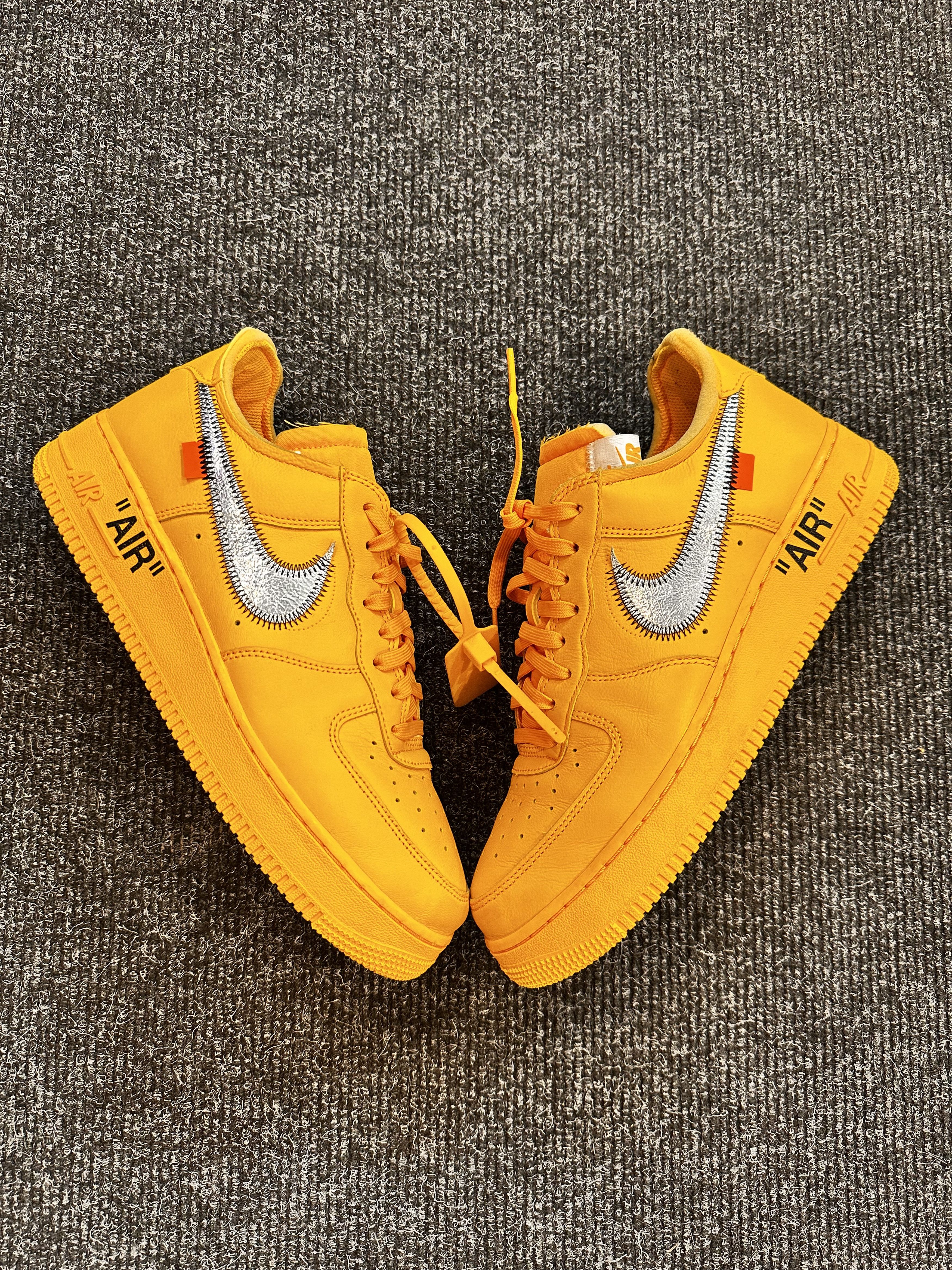 Nike × Off-White Nike X Off-White AF1 CA University Gold Size US 10 / EU 43 - 1 Thumbnail