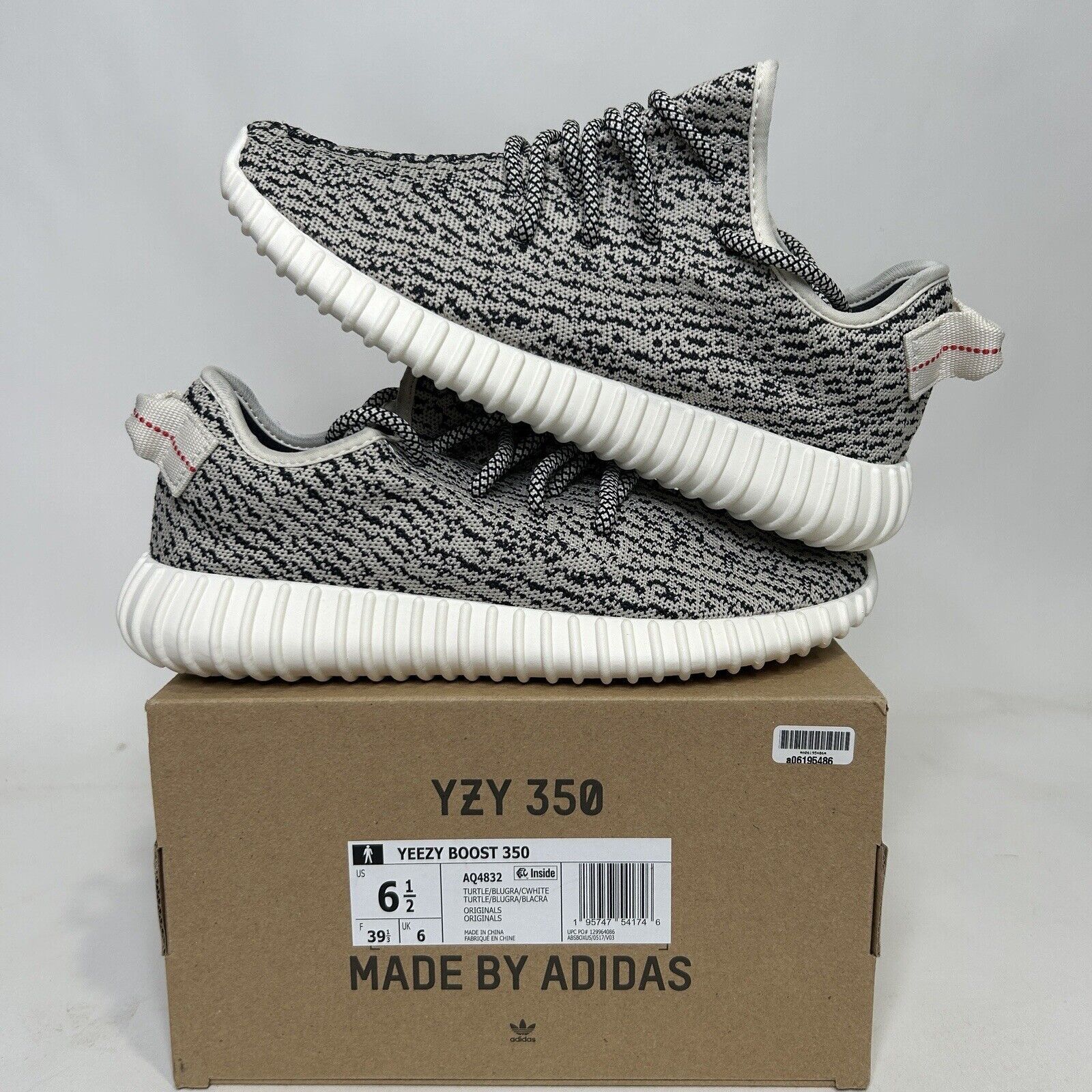 Adidas adidas Yeezy Boost 350 “Turtle Dove” 2022 Size US 8 / IT 38 - 1 Thumbnail