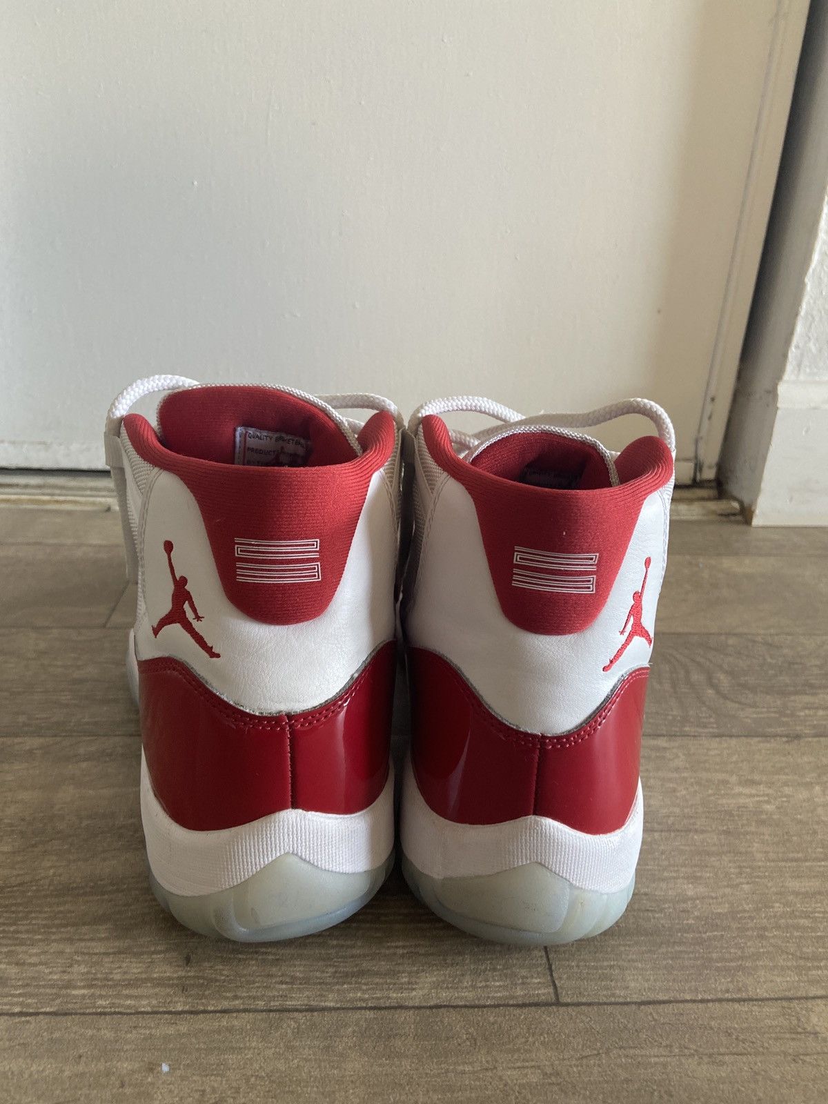 Jordan Brand Jordan 11 cherry size 12 Size US 12 / EU 45 - 4 Thumbnail