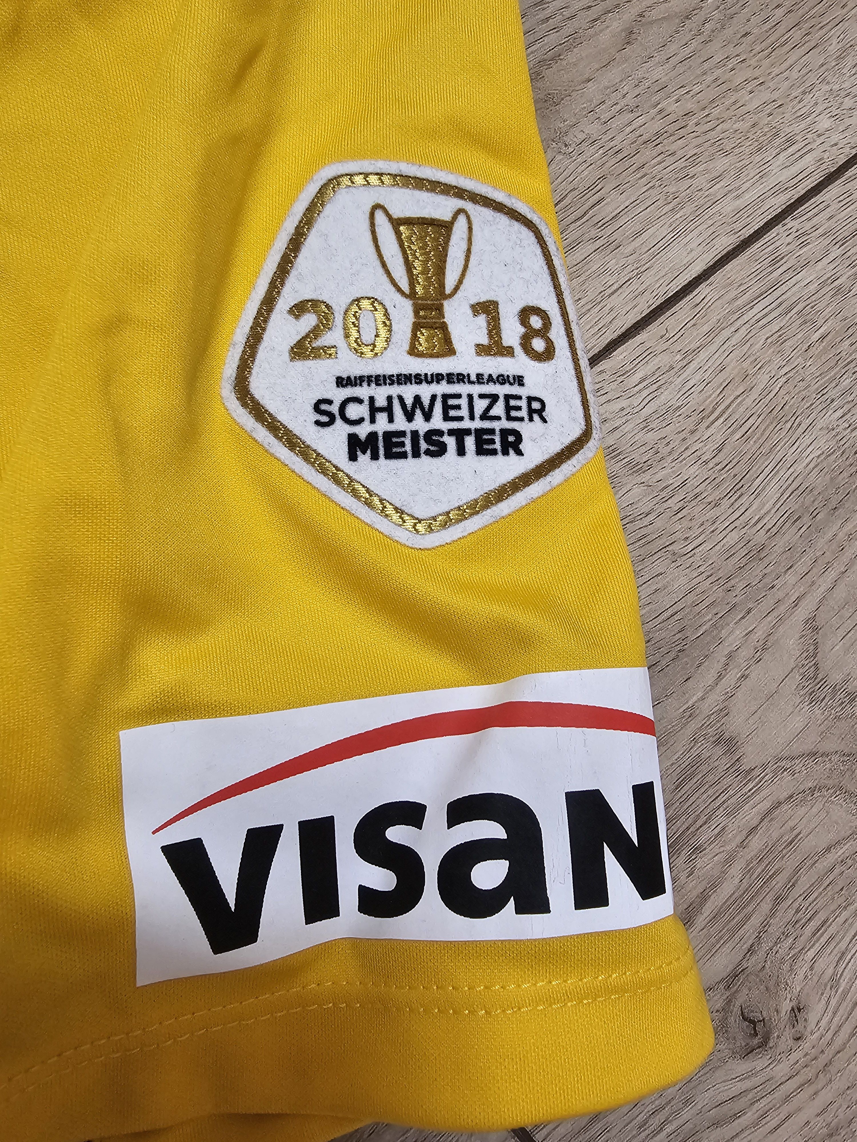 Nike YOUNG BOYS 2018 2019 HOME FOOTBALL SHIRT SOCCER JERSEY Size US XXL / EU 58 / 5 - 5 Thumbnail