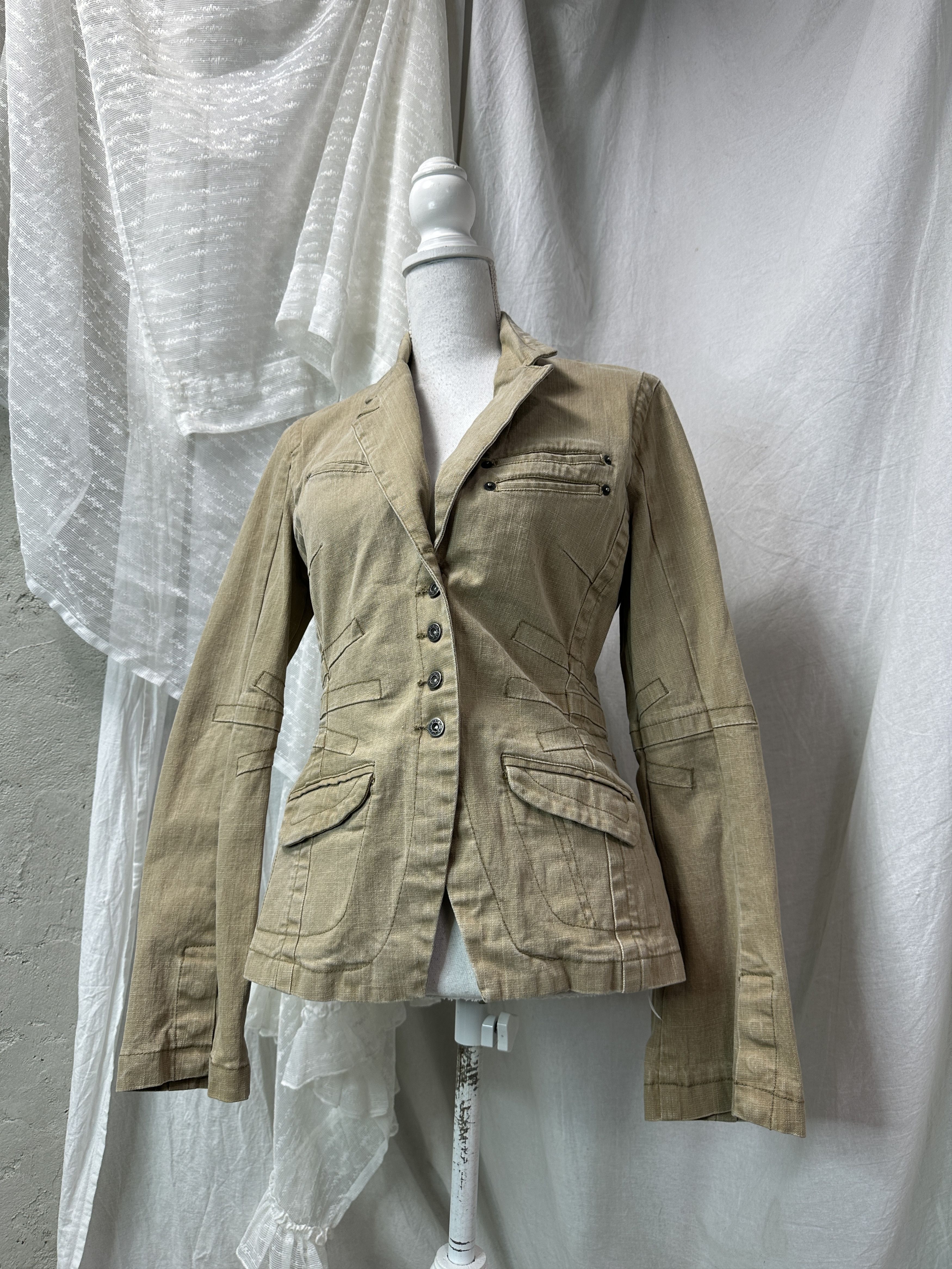 Vintage Vintage Classy Minimalist Corduroy Fitted Blazer 00s Size L / US 10 / IT 46 - 1 Thumbnail