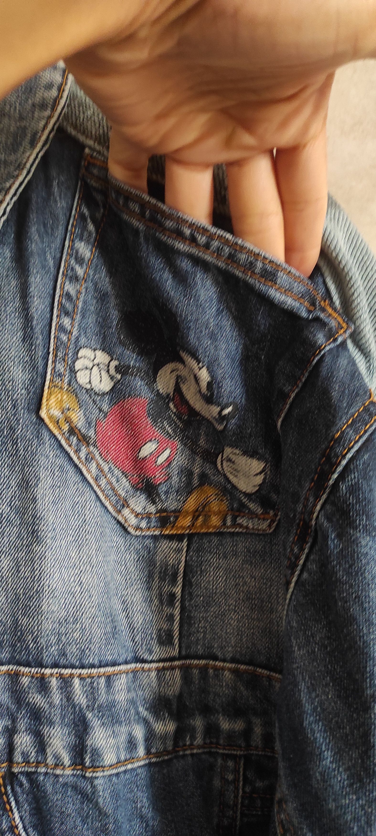 Desigual × Disney Desigual Women's Patchwork Mickey Mouse Graphic Denim Jacket Size M / US 6-8 / IT 42-44 - 5 Thumbnail