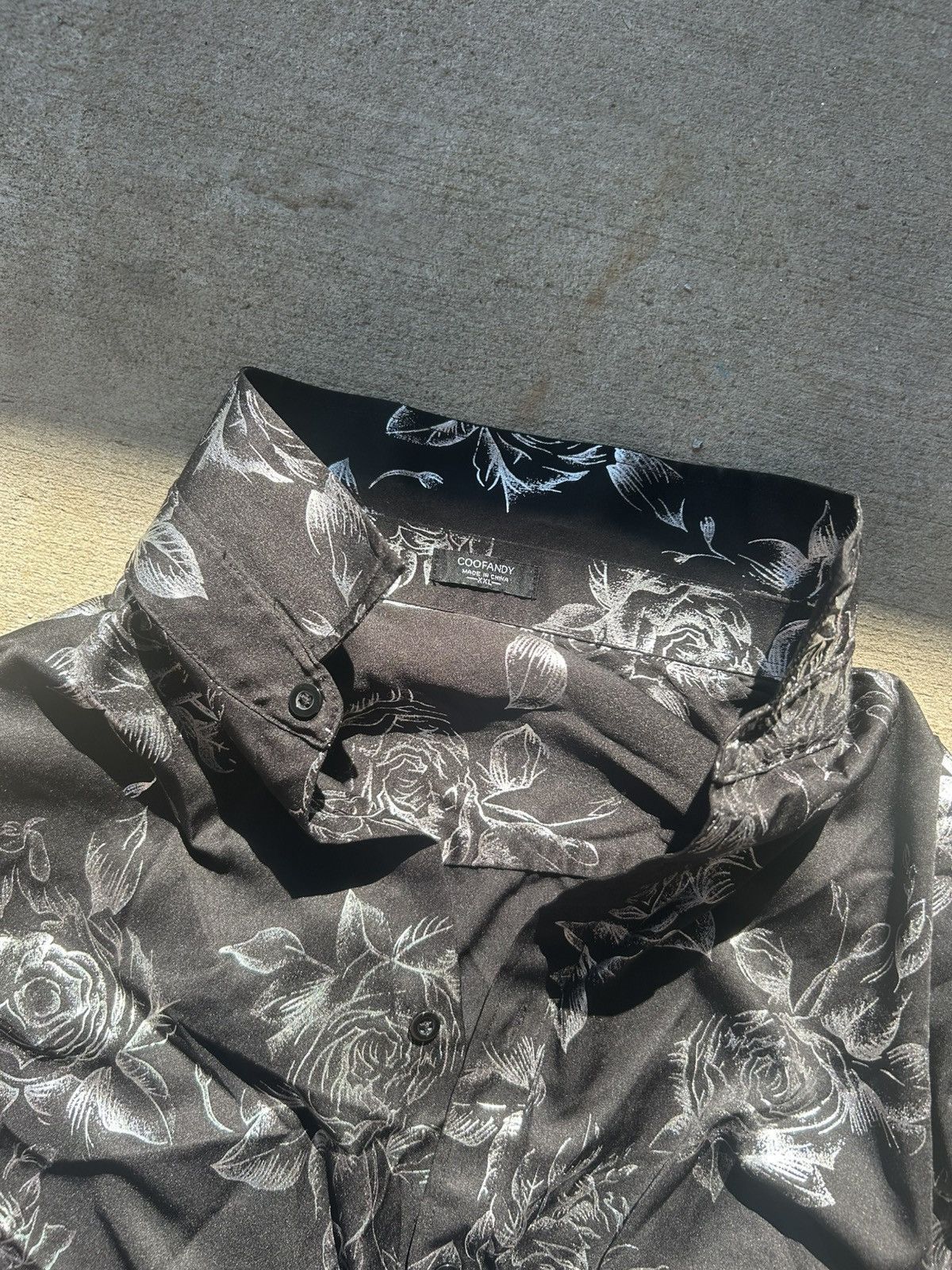 Tornado Mart Floral button-up long sleeve 2000’s vintage Size US XL / EU 56 / 4 - 2 Thumbnail