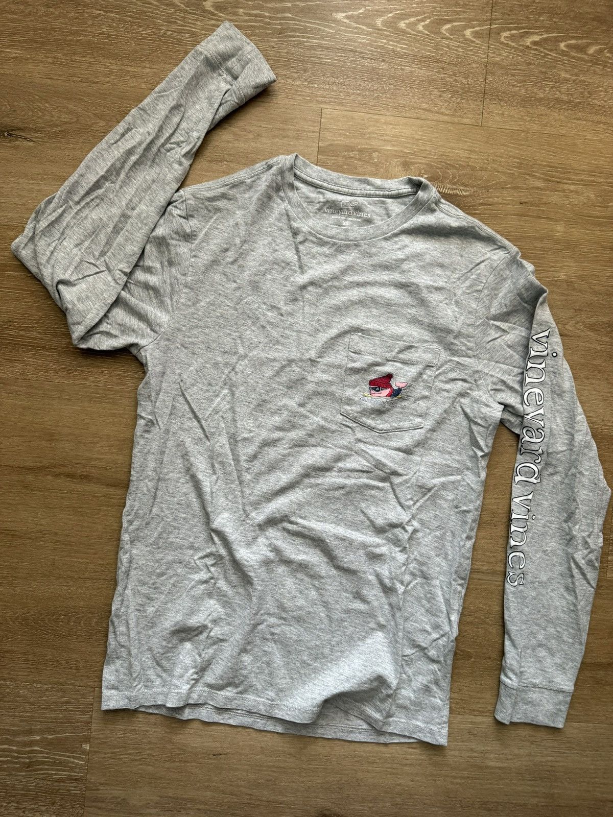 Vineyard Vines Vineyard Vines Snowboarding Pink Whale Pocket Long Sleeve Size US S / EU 44-46 / 1 - 14 Thumbnail