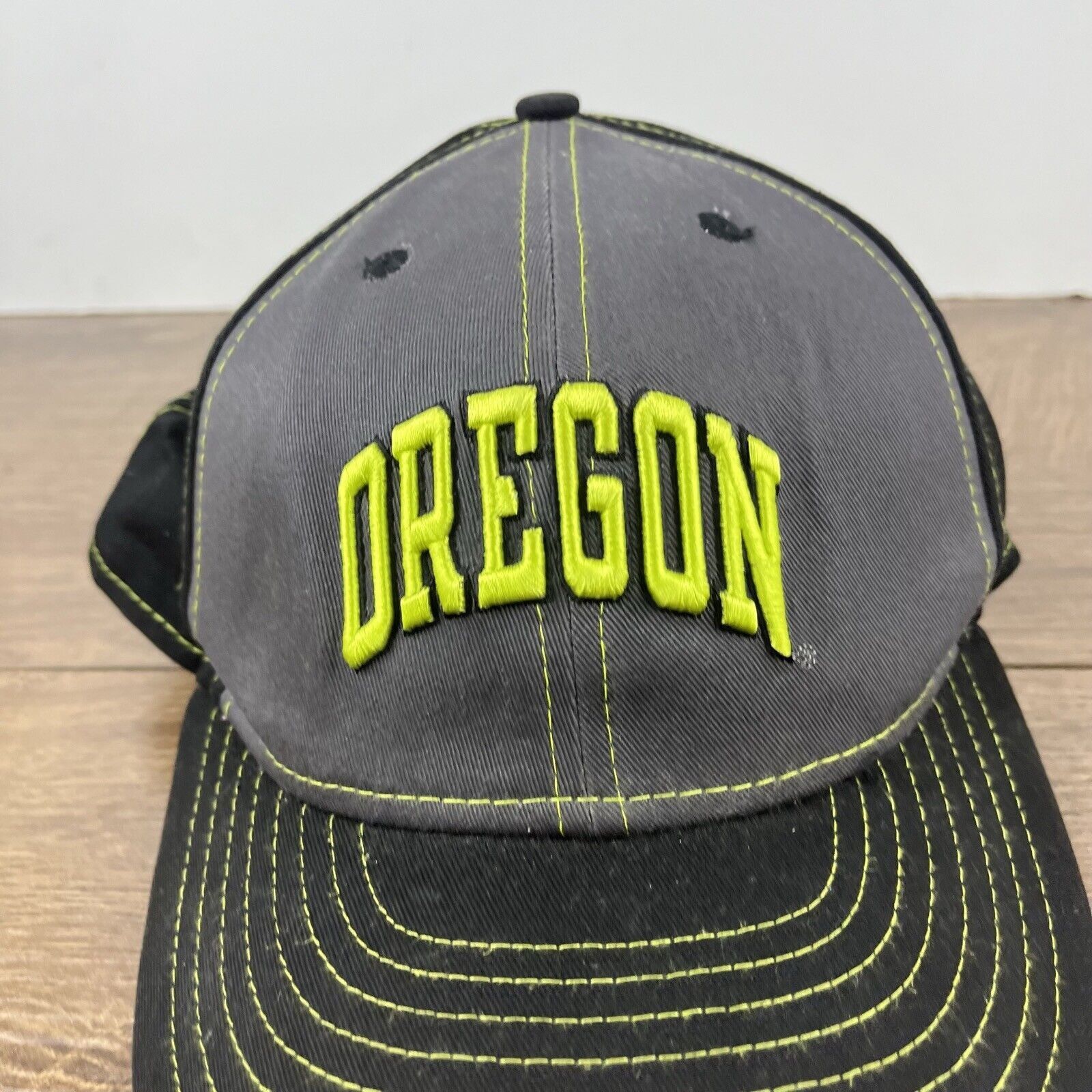 New Era Oregon Ducks Gray Hat New Era 9FIFTY Snapback Hat Adjustable Size ONE SIZE - 7 Thumbnail