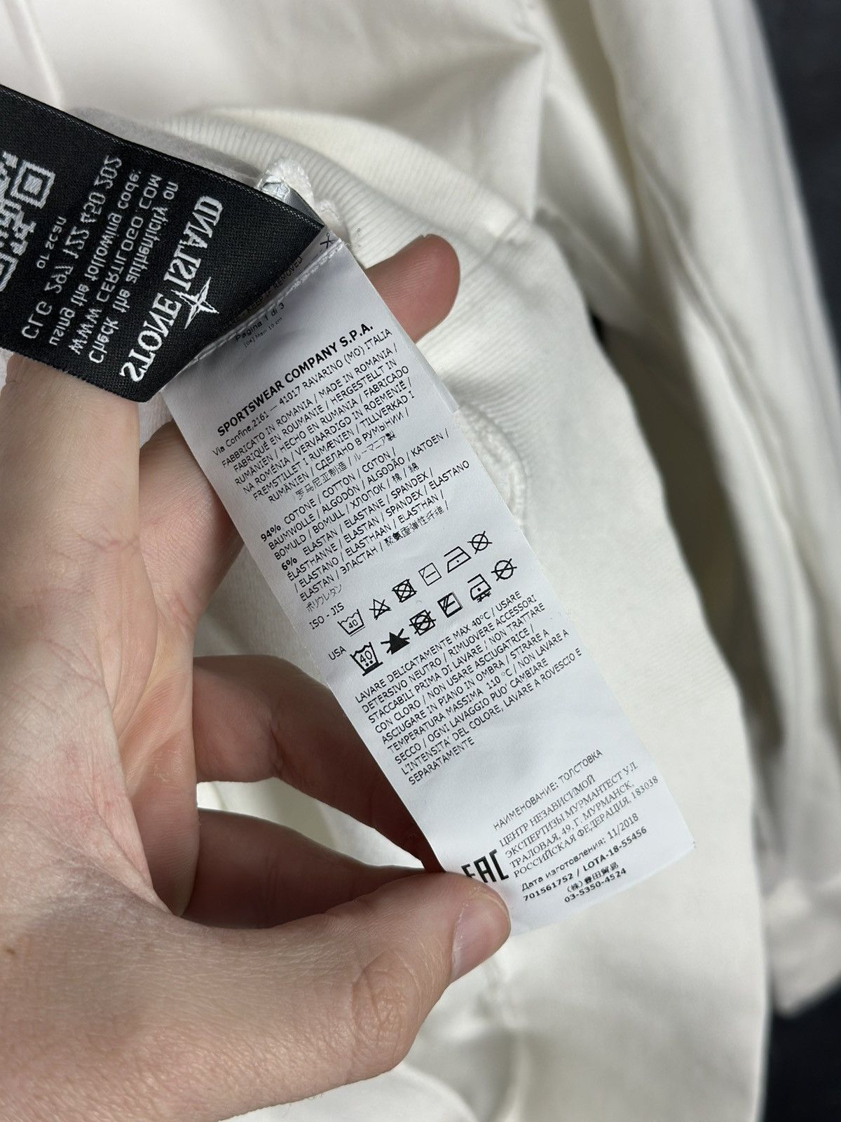 Stone Island Stone Island Men’s White Hoodie Size S-M Size US S / EU 44-46 / 1 - 12 Thumbnail