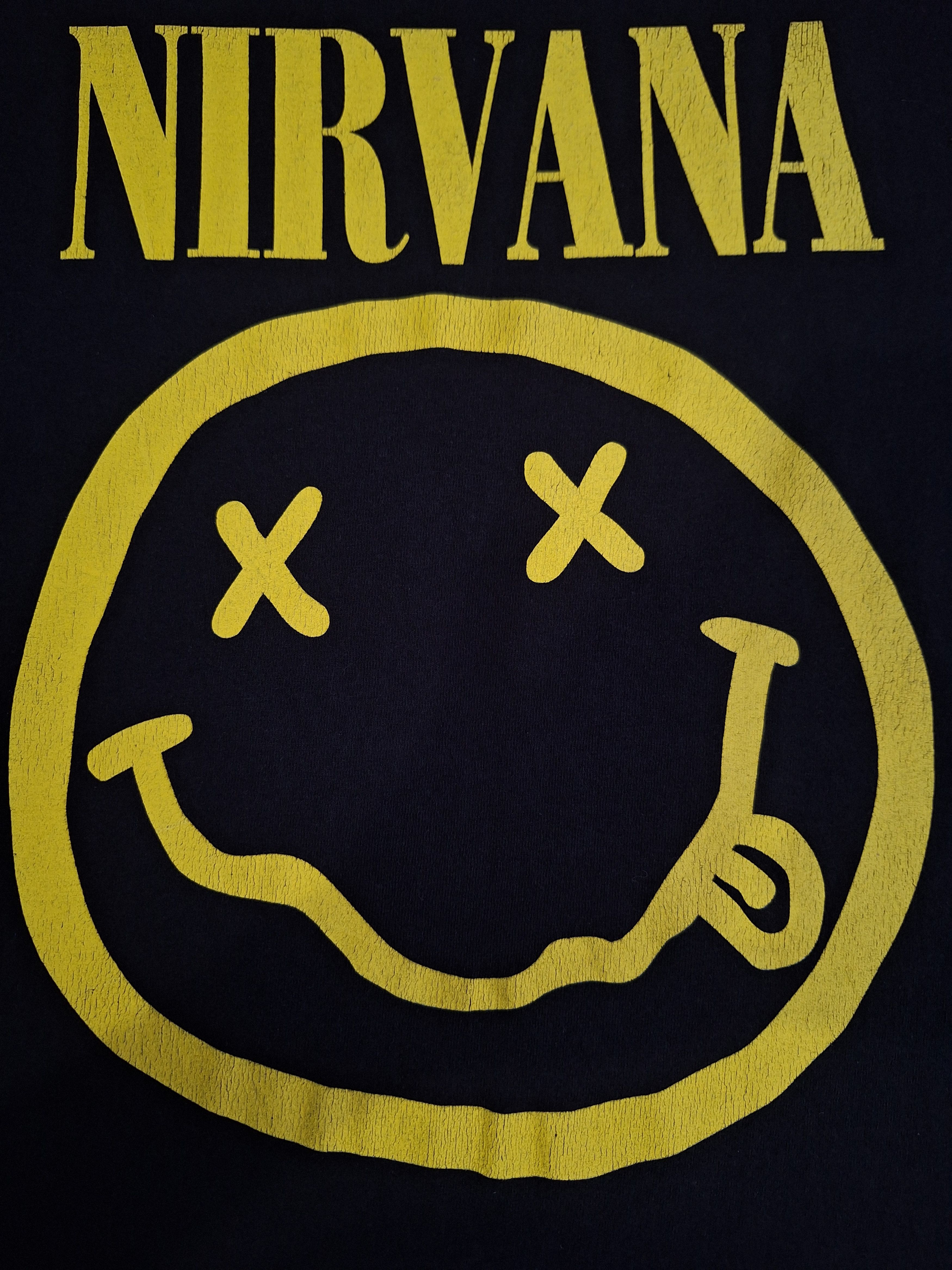 Vintage Vintage Nirvana smiley face not nevermind in utero y2k tee Size US L / EU 52-54 / 3 - 3 Thumbnail