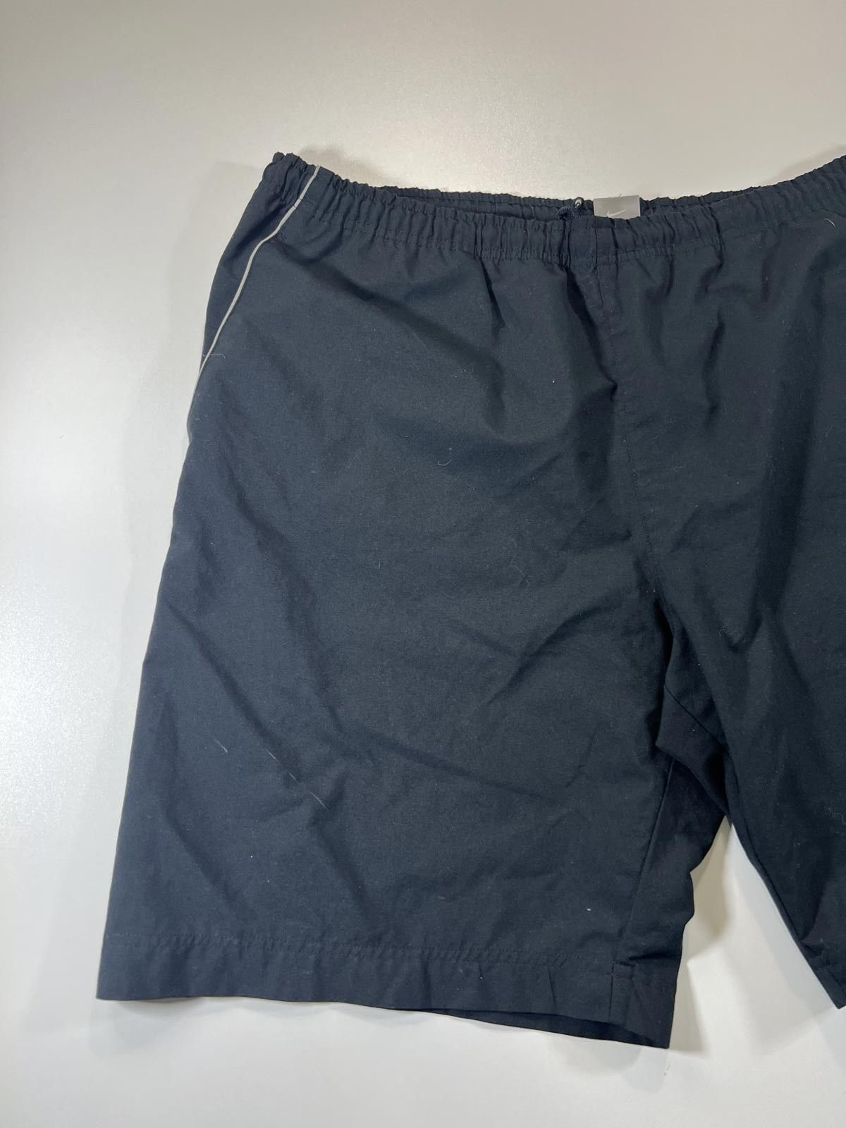 Nike Nike Black Athletic Shorts with White Piping Size US 36 / EU 52 - 3 Thumbnail