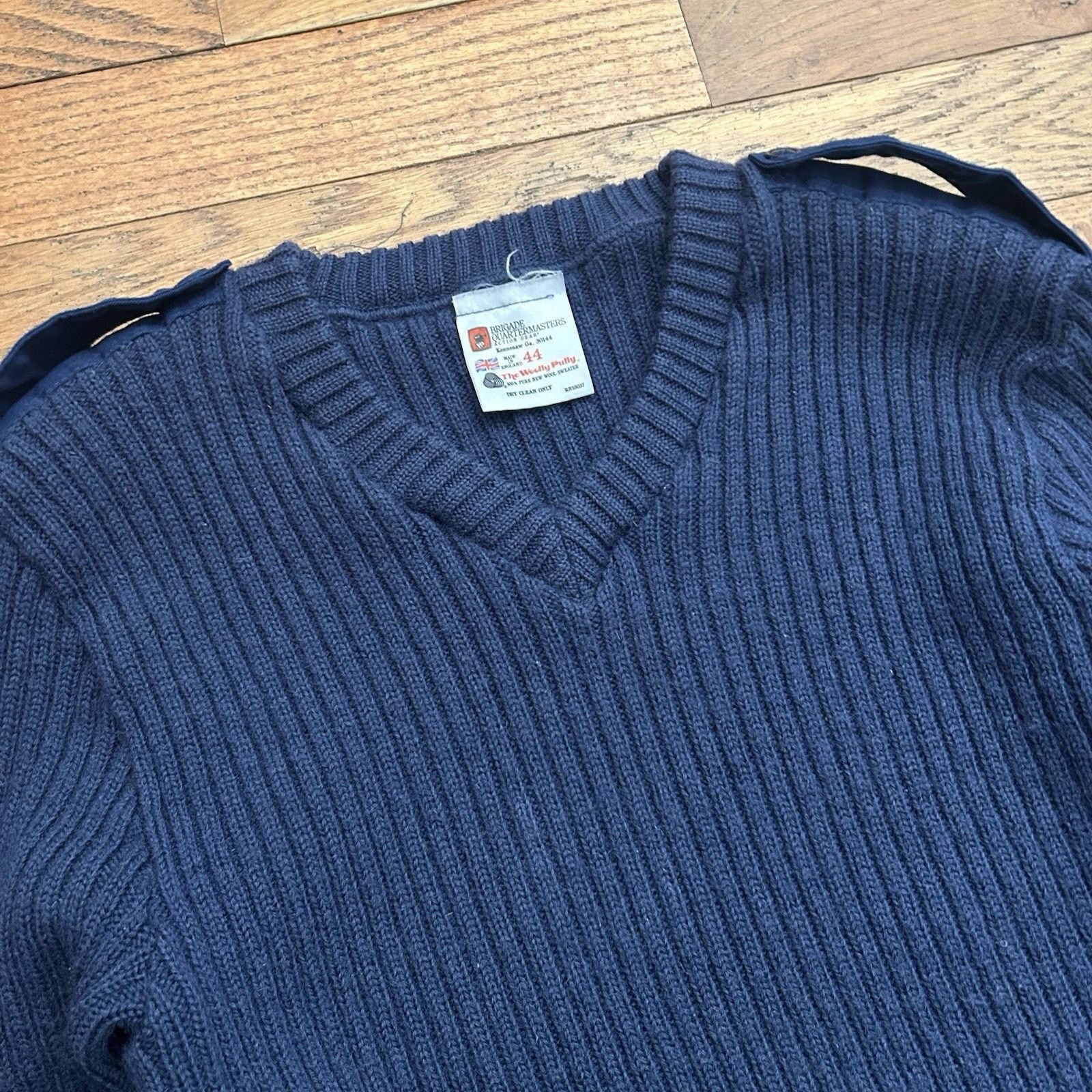 Vintage The Woolly Pully UK Army Military Pure Wool Knit Sweater 44 Size US L / EU 52-54 / 3 - 2 Thumbnail