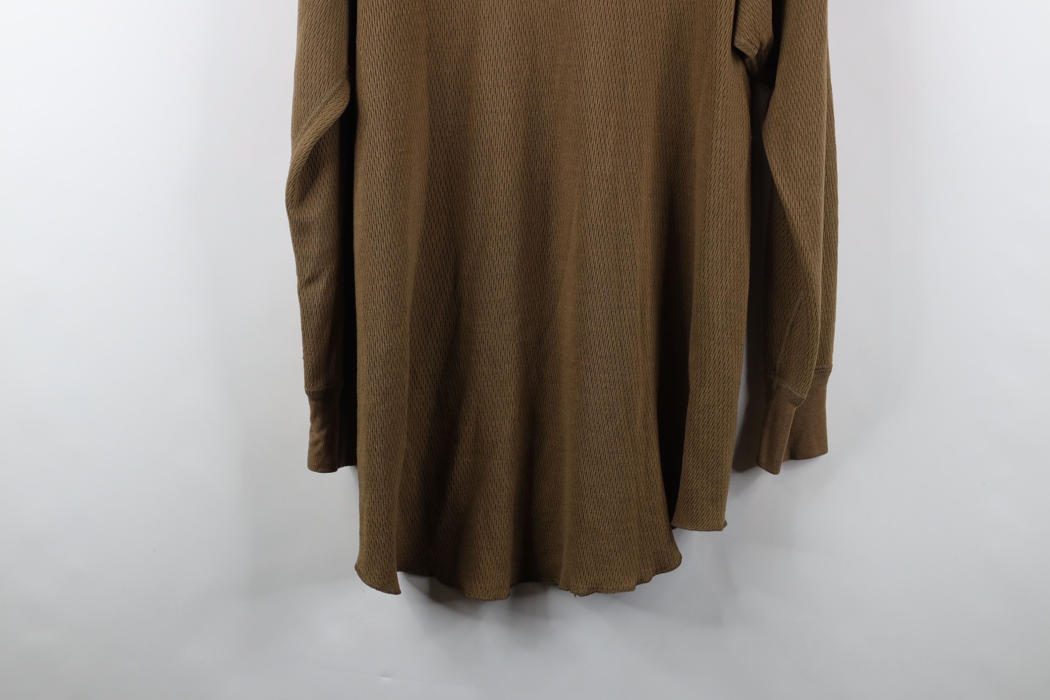 Vintage Vintage 90s Streetwear Thermal Waffle Knit T-Shirt Brown USA Size US XL / EU 56 / 4 - 13 Thumbnail