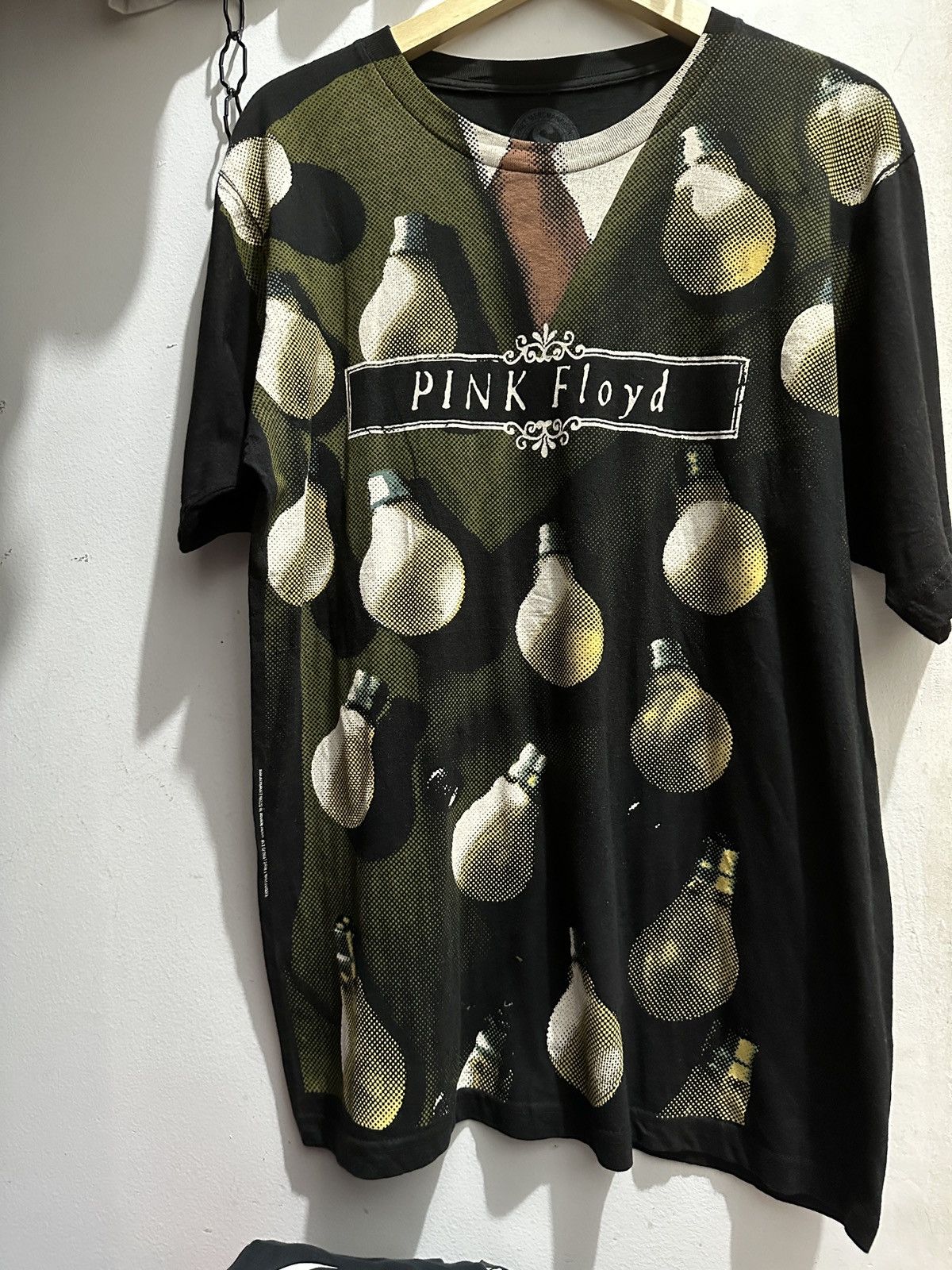 Pink Floyd Pink Floyd 2009 Size US L / EU 52-54 / 3 - 1 Thumbnail