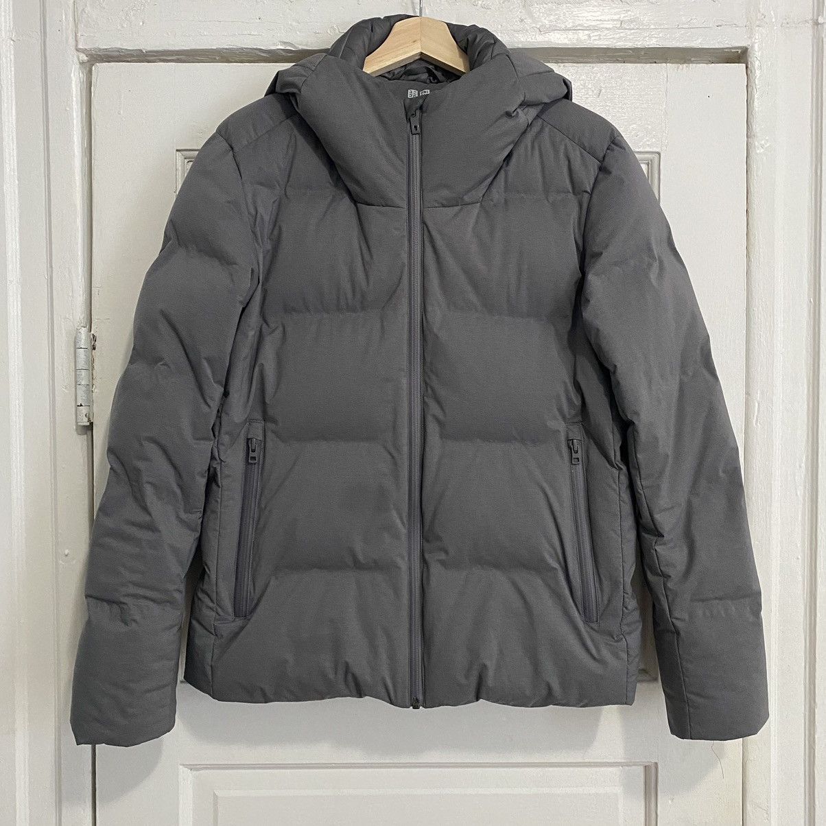 Uniqlo Uniqlo Seamless Down Grey Puffer Jacket | Grailed