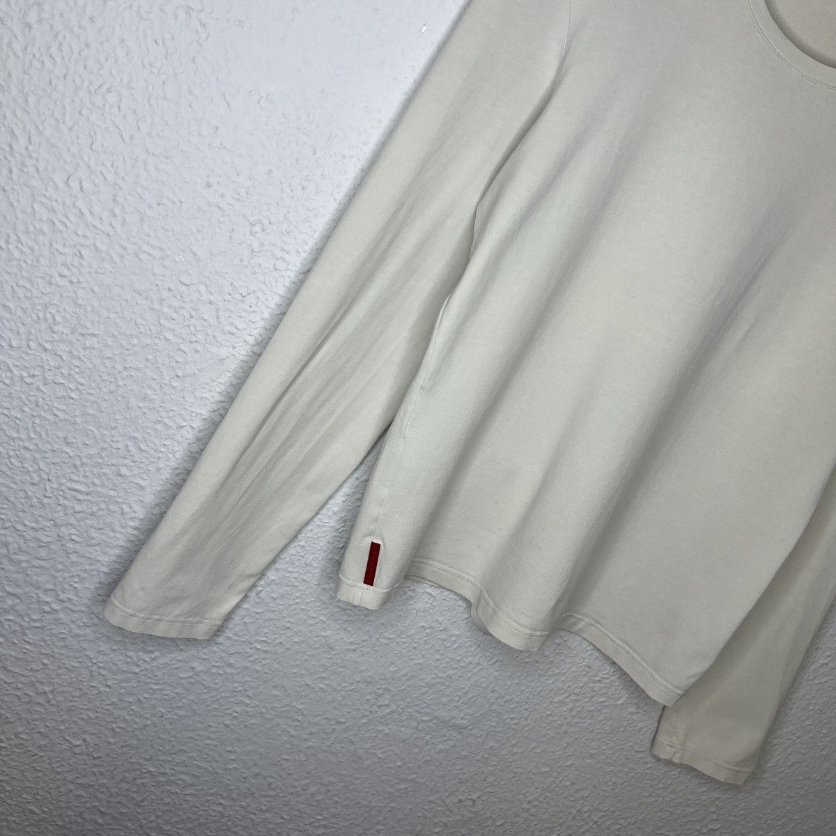 Designer × Prada Prada Milano Long Sleeve Tshirt Top Blouse Tee Off White Size M / US 6-8 / IT 42-44 - 2 Thumbnail