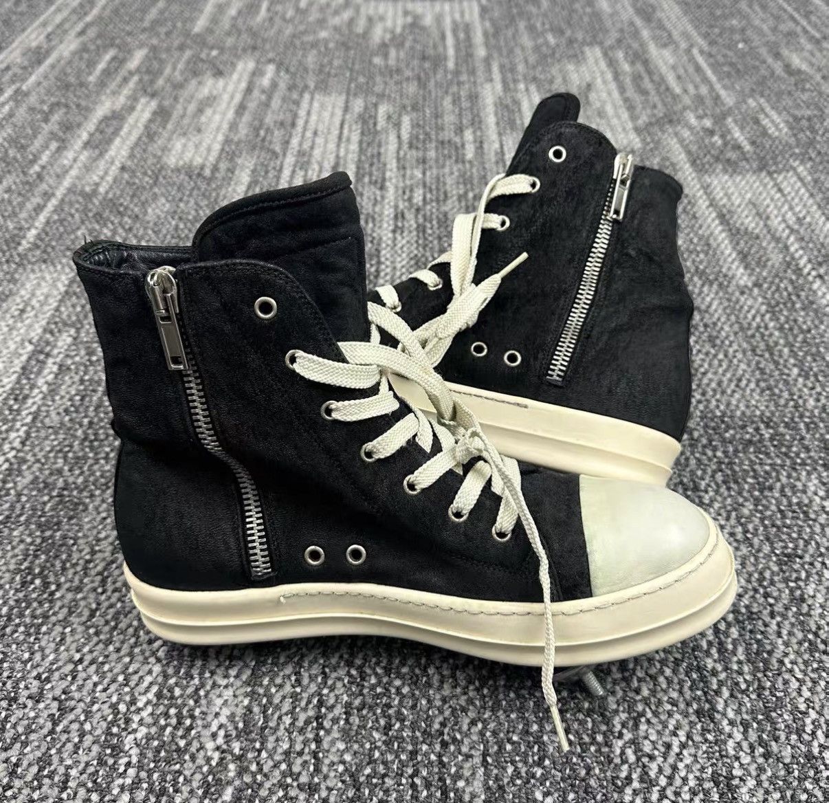 Rick Owens Rick Owens High-top Black and White Sneakers J42 Size US 8 / EU 41 - 5 Thumbnail