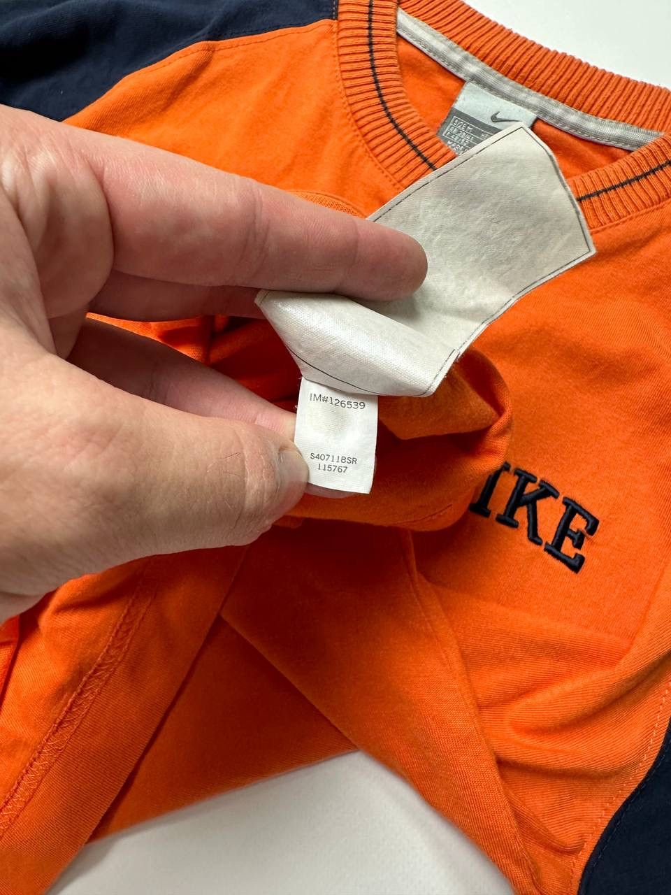 Nike Vintage Nike Orange 90s Tee Logo NIKE Size US M / EU 48-50 / 2 - 6 Thumbnail