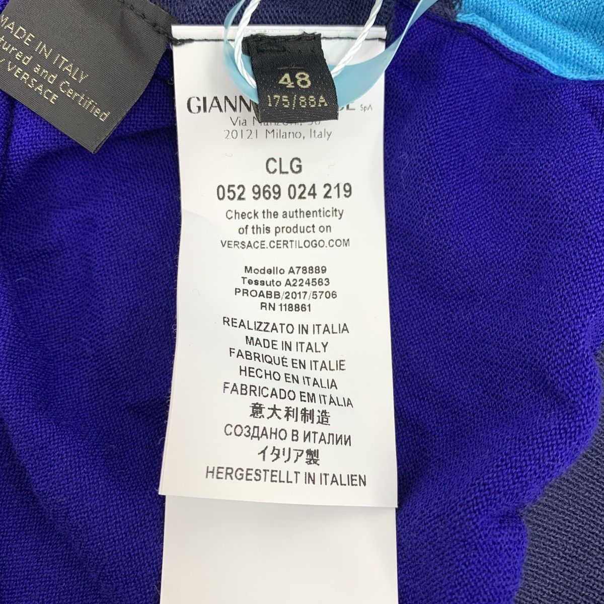 Versace Versace Color-block Medusa Head Long Sleeve Knitwear K26WX Size US M / EU 48-50 / 2 - 7 Thumbnail
