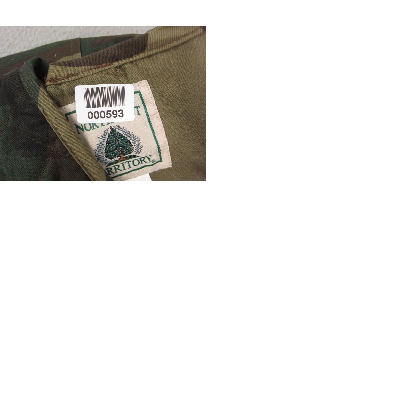Vintage Vintage Northwest Territory Vest Mens Big 2X Green Camouflage Full Zip Vest Size US XXL / EU 58 / 5 - 9 Thumbnail